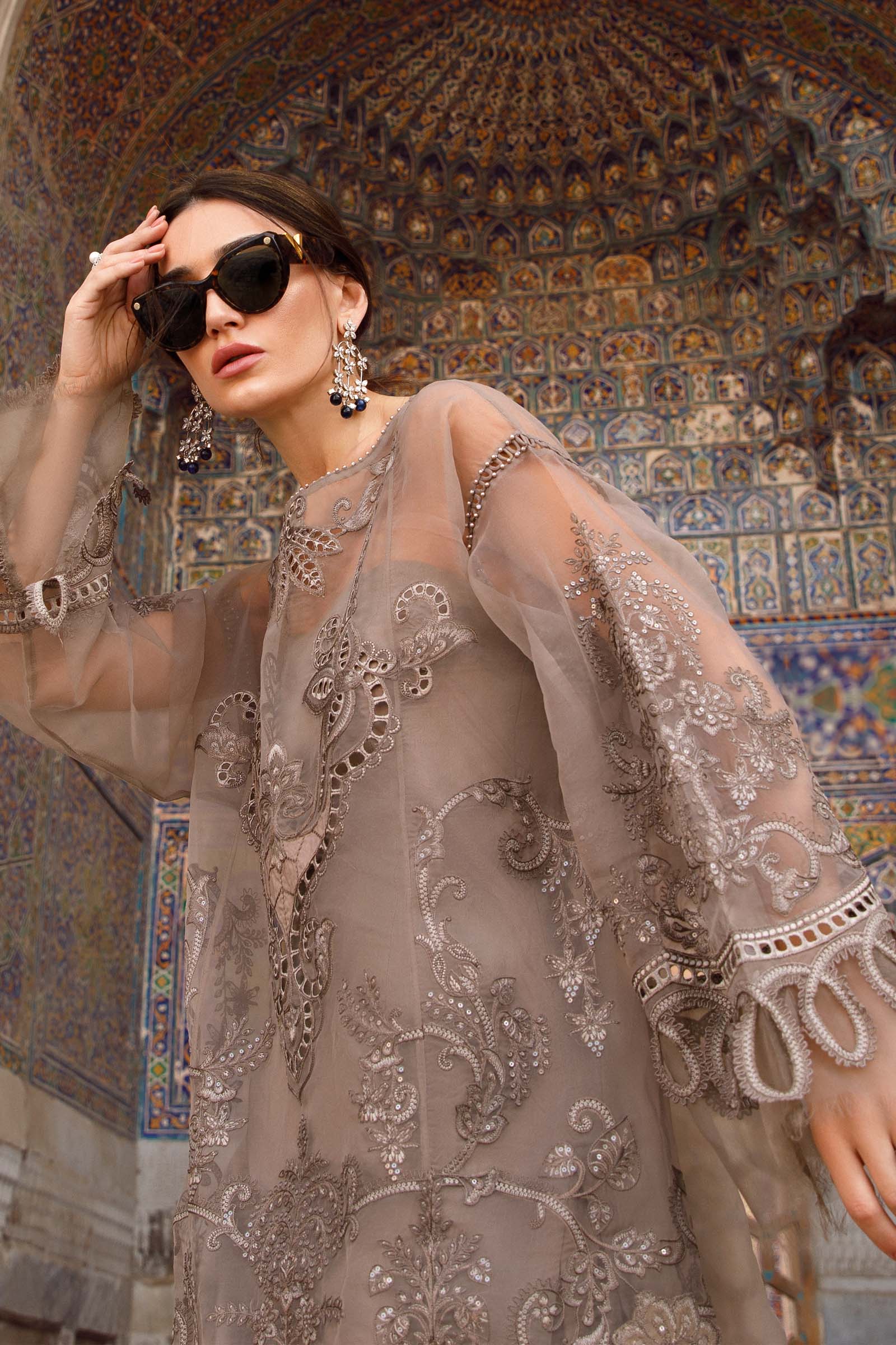 Unstitched Lawn | D-2303-B - Image 3