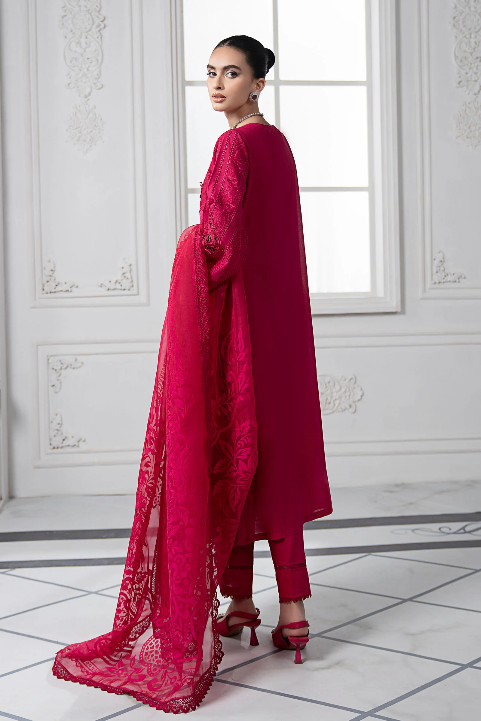 3 Piece Embroidered Lawn Suit | DS-2508-A - Image 9