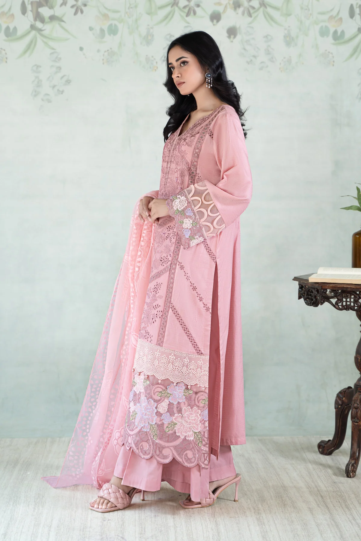 3 Piece Embroidered Dobby Lawn Suit - Image 5