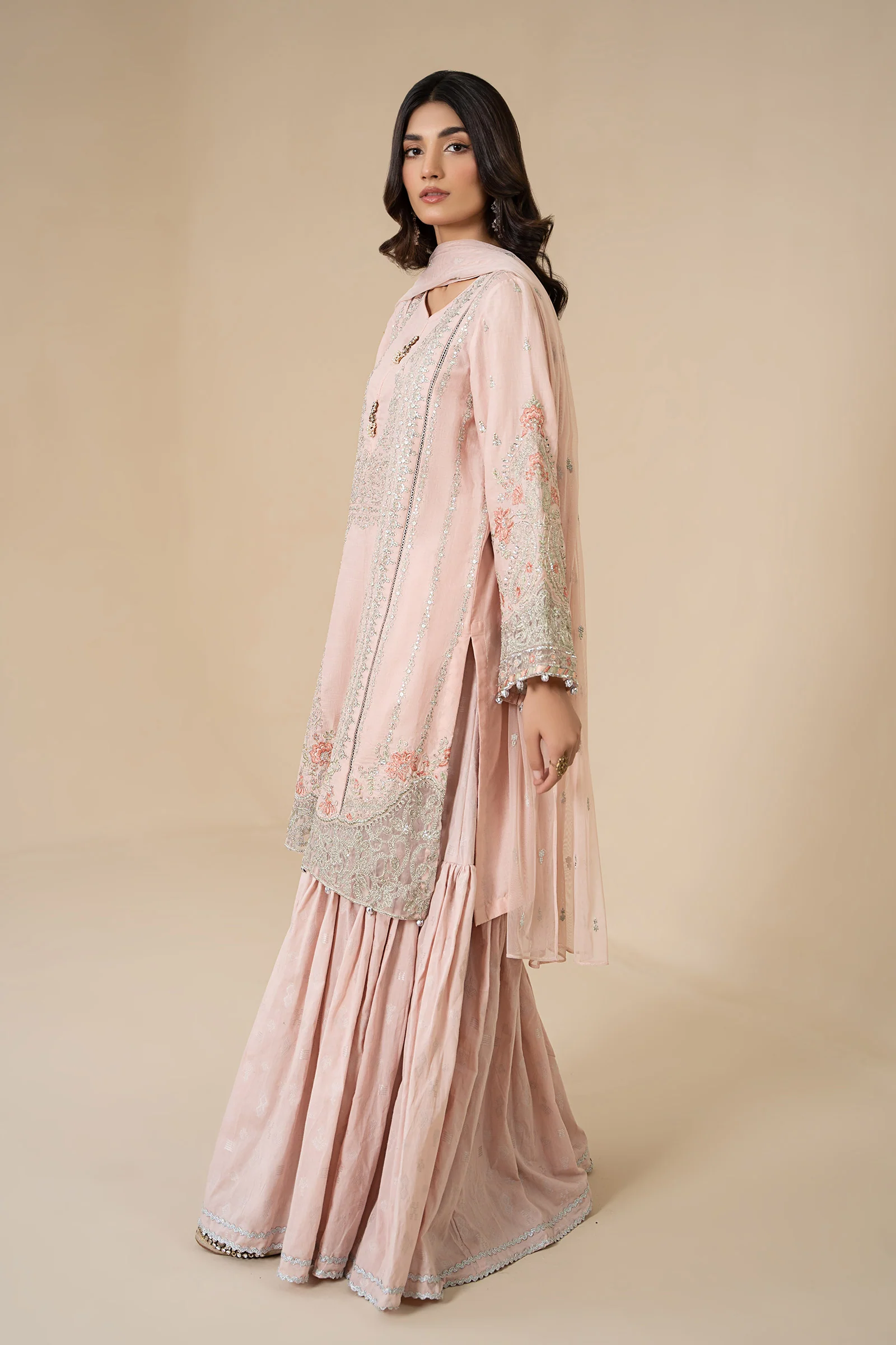 3 Piece Embroidered Lawn Suit - Image 4