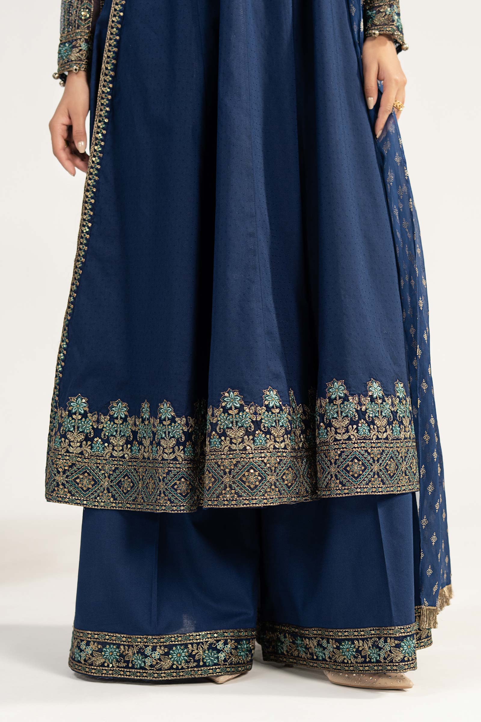3 Piece Embroidered Dobby Lawn Suit - Image 10