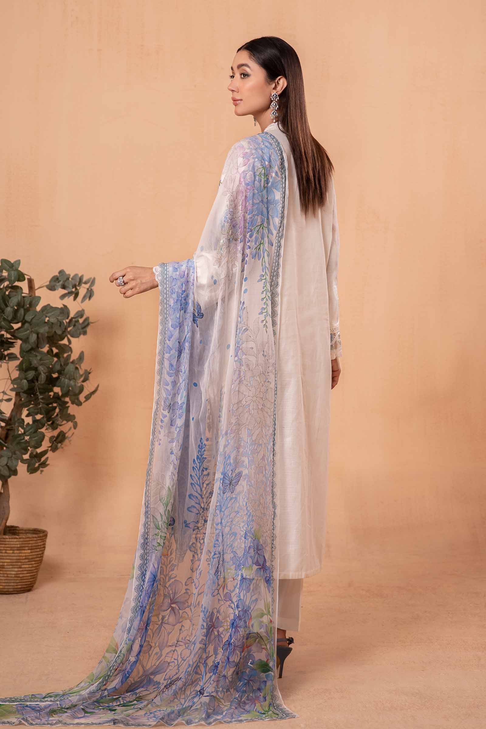 3 Piece Embroidered Lawn Suit - Image 6