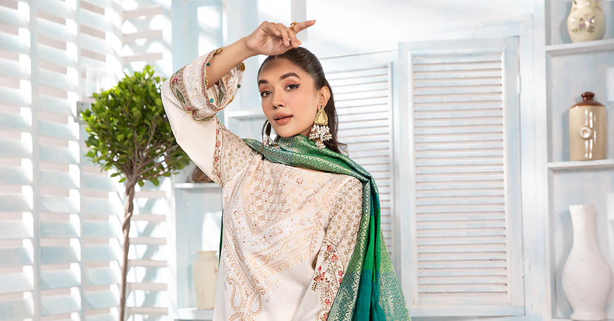 3 Piece Dyed Jacquard Broshia Suit - Image 8