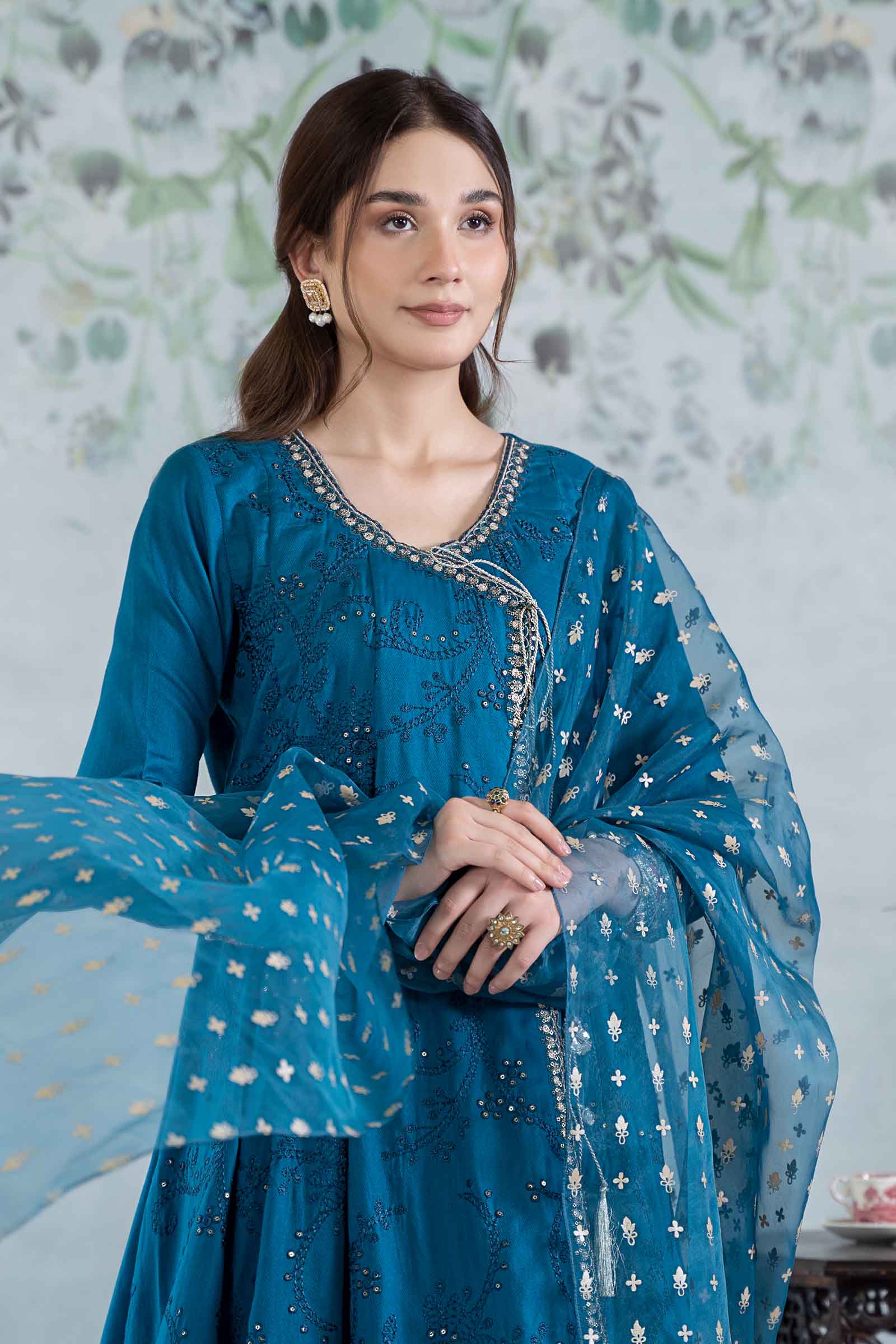 3 Piece Embroidered Net Suit - Image 2