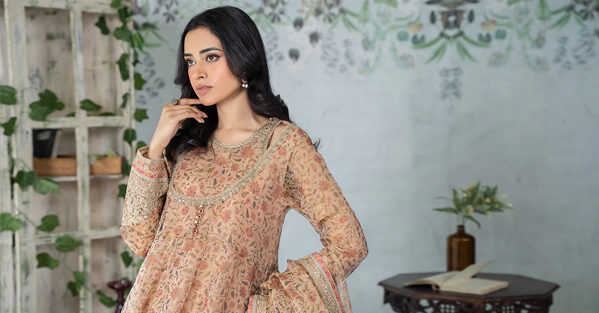 3 Piece Printed Cotton Net Suit - Image 9