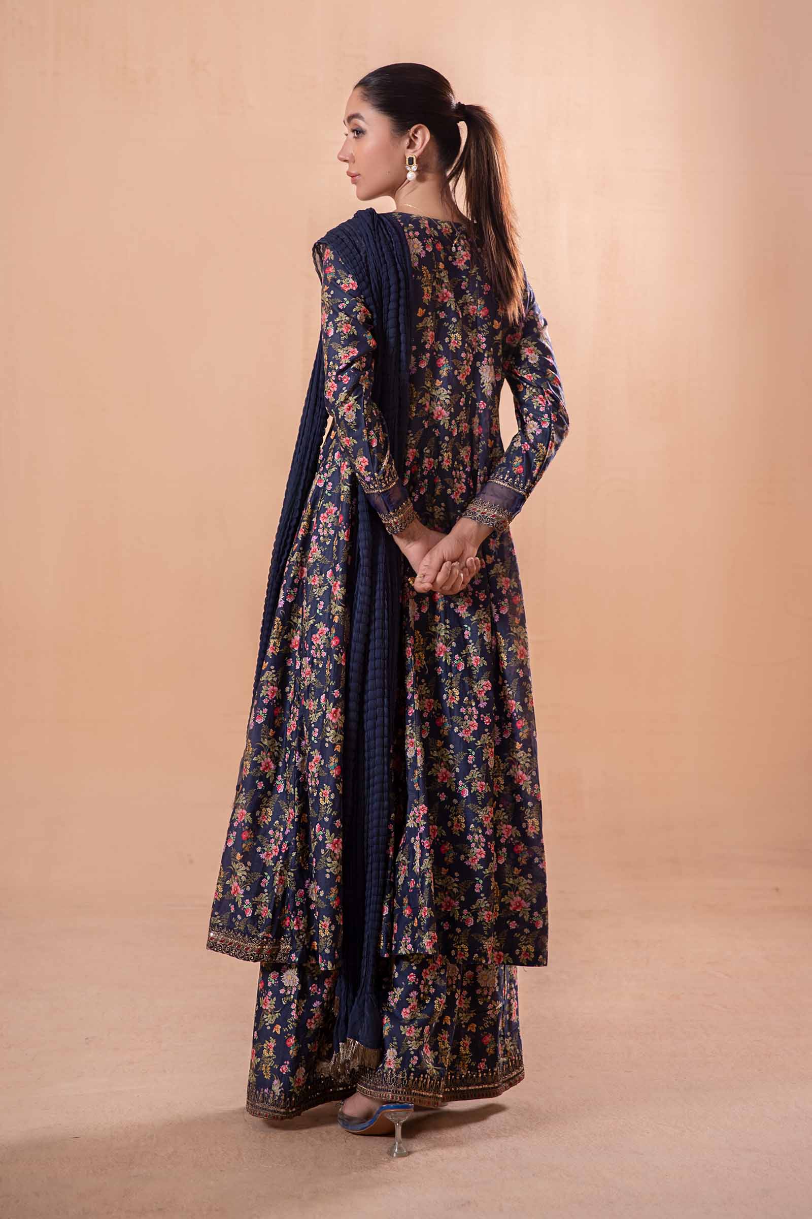 3 Piece Printed Lawn Suit - Image 7