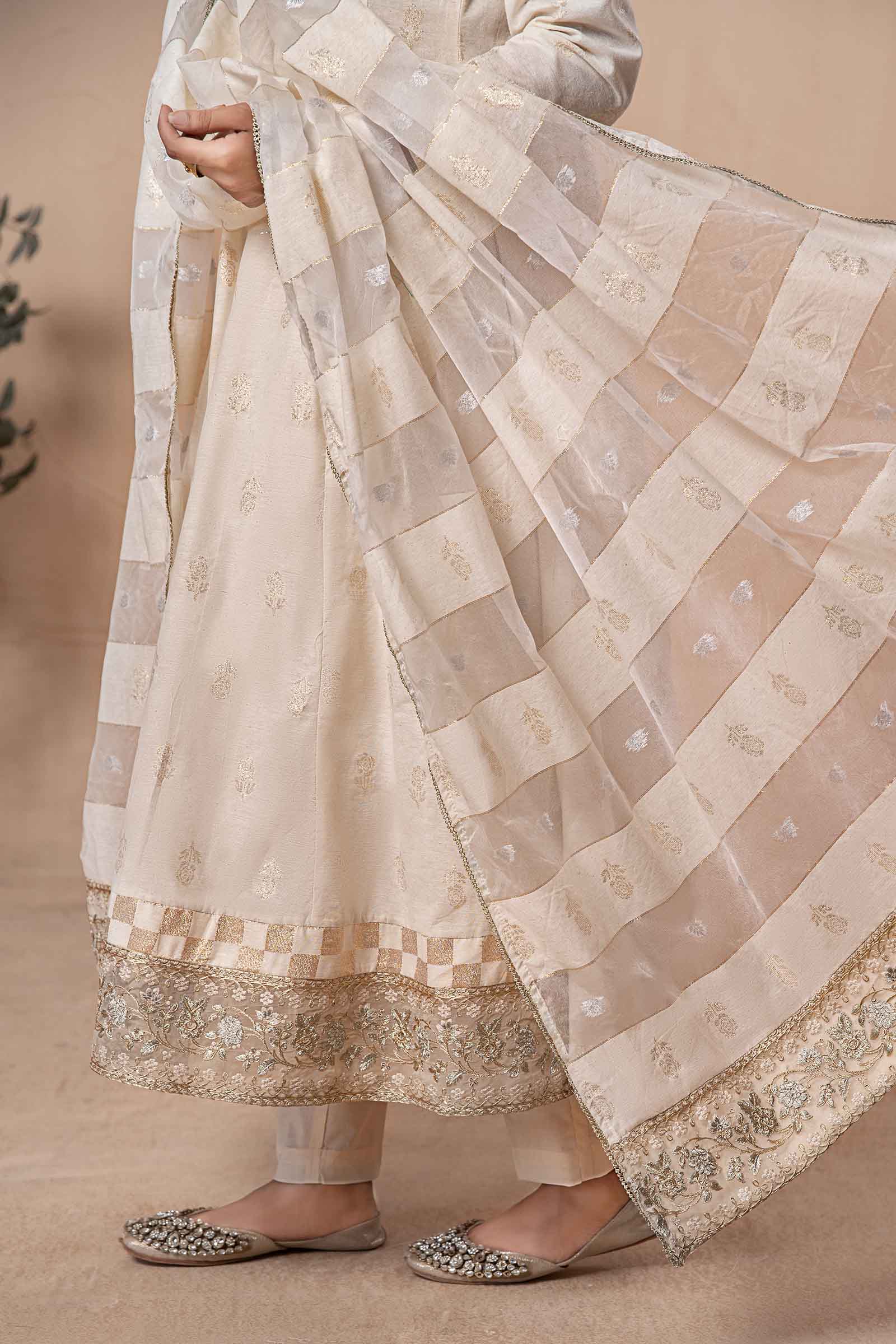 3 Piece Dyed Khadi Karandi Suit - Image 5