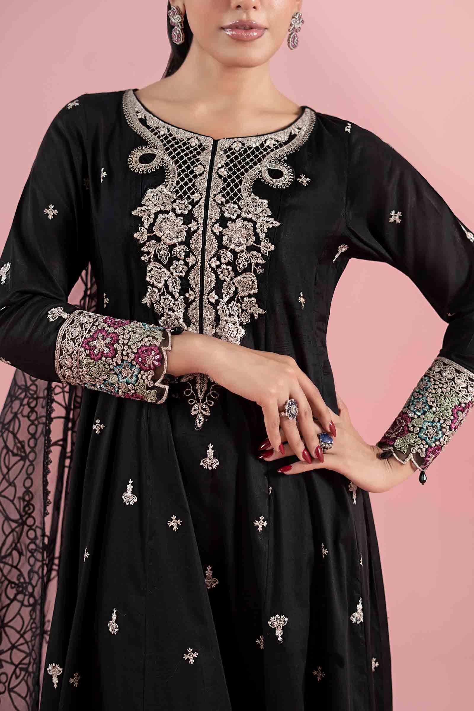 3 Piece Embroidered Lawn Suit - Image 3
