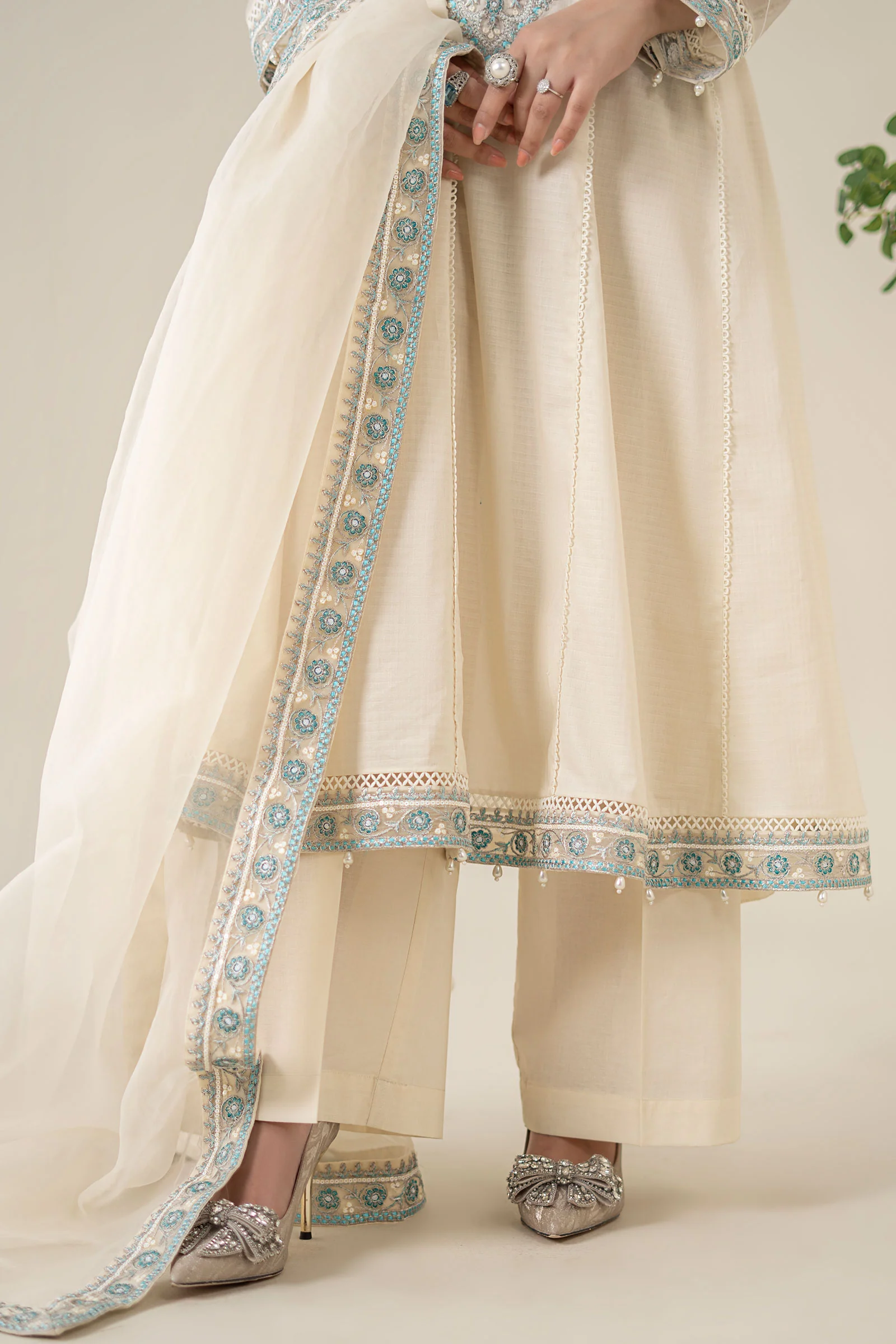3 Piece Embroidered Dobby Suit - Image 4
