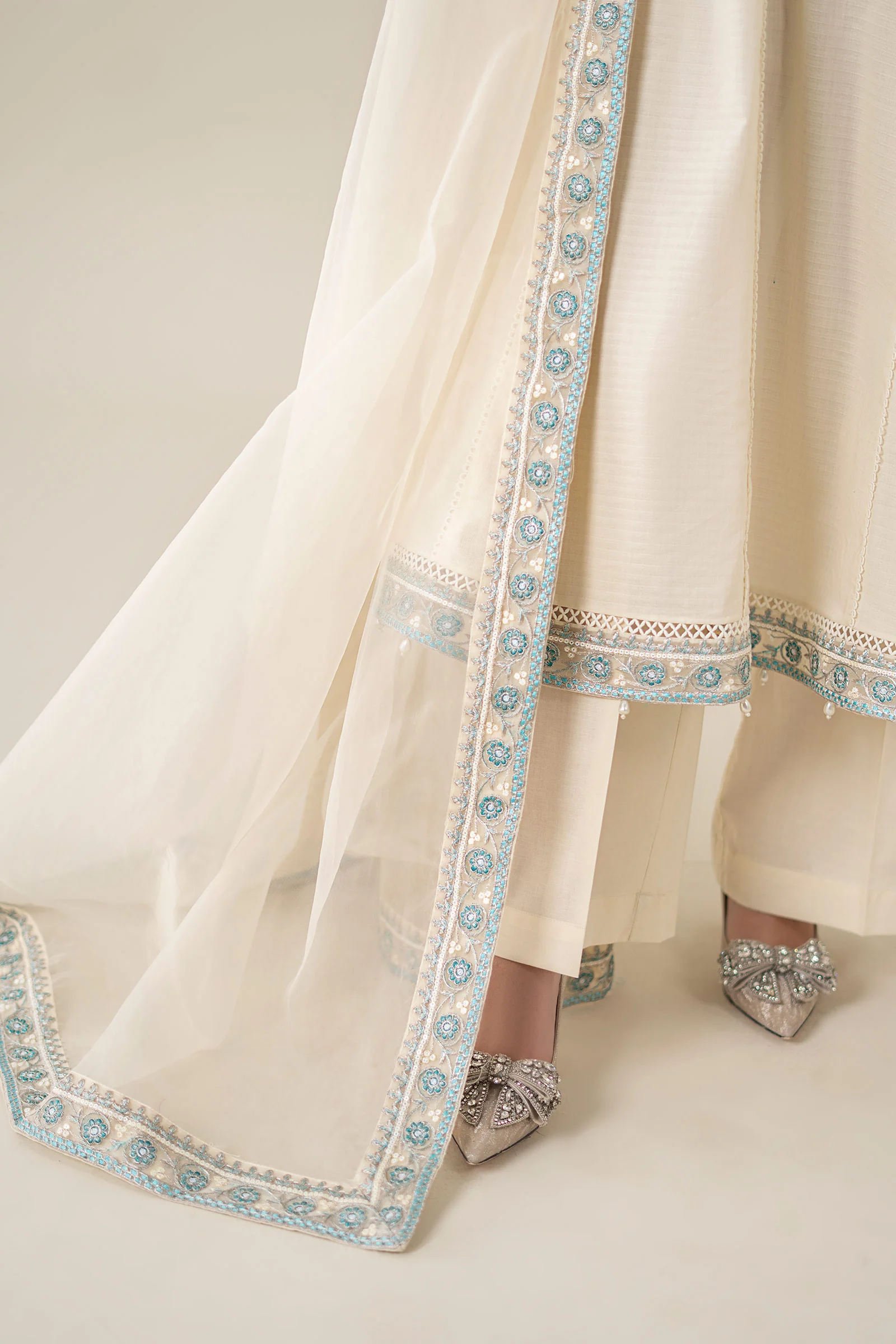 3 Piece Embroidered Dobby Suit - Image 5