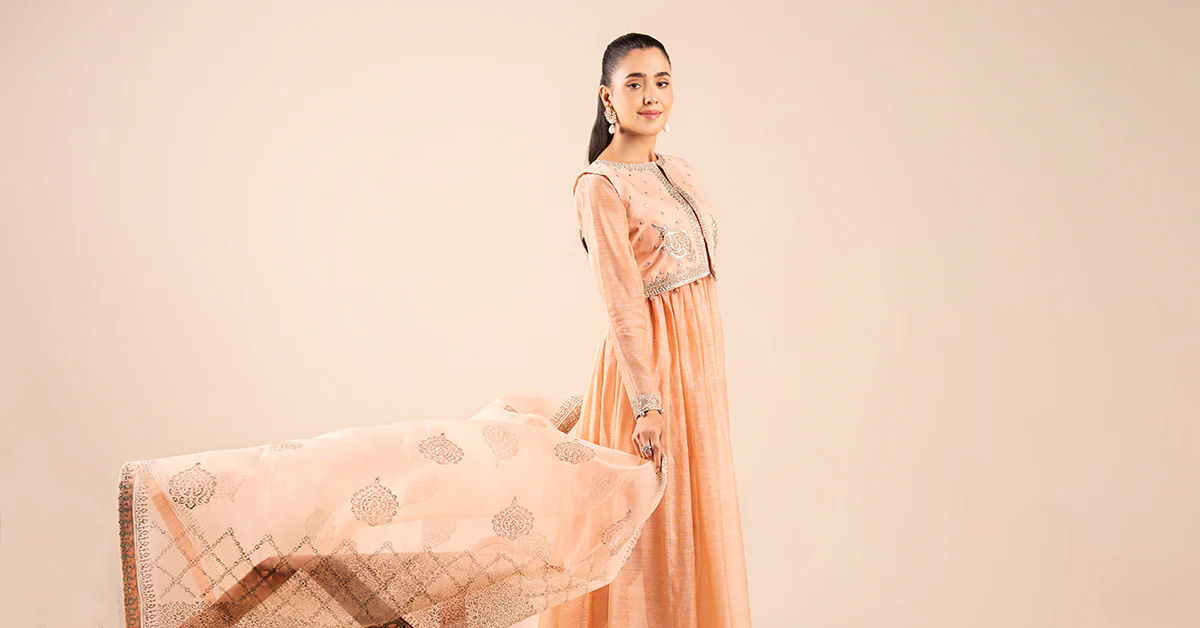 3 Piece Embroidered Paper Cotton Suit - Image 6