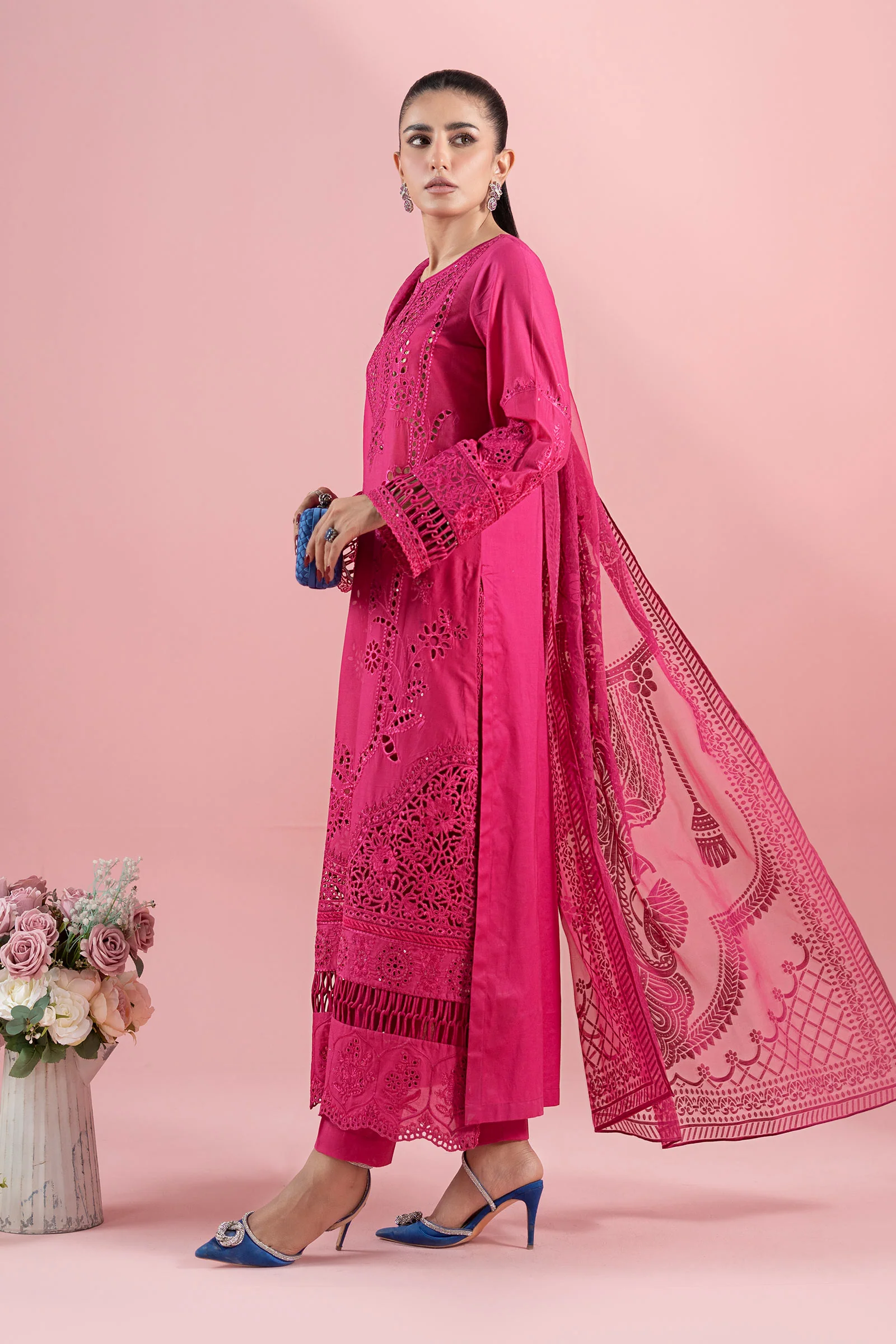 3 Piece Embroidered Lawn Suit - Image 10