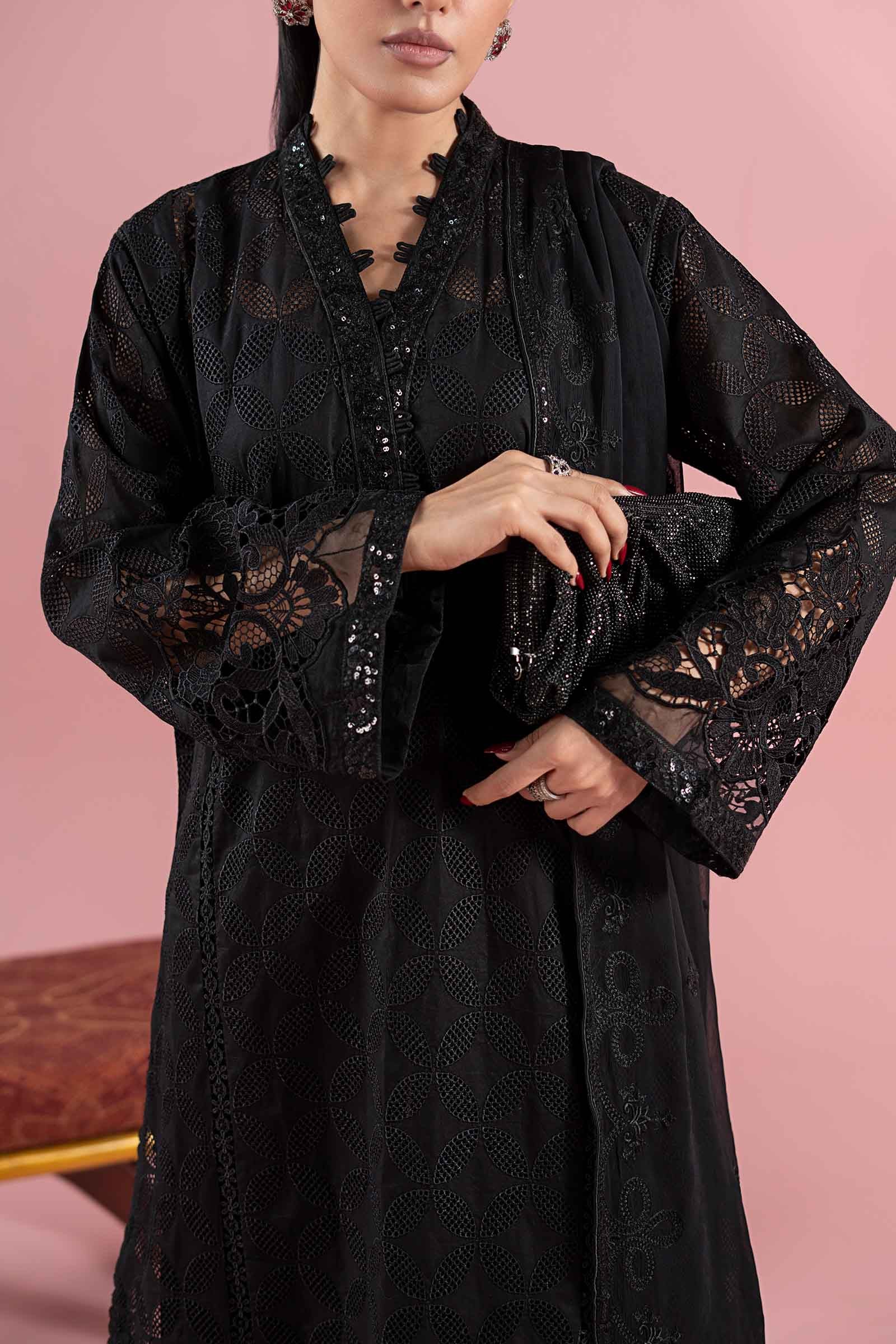 3 Piece Embroidered Lawn Suit - Image 4