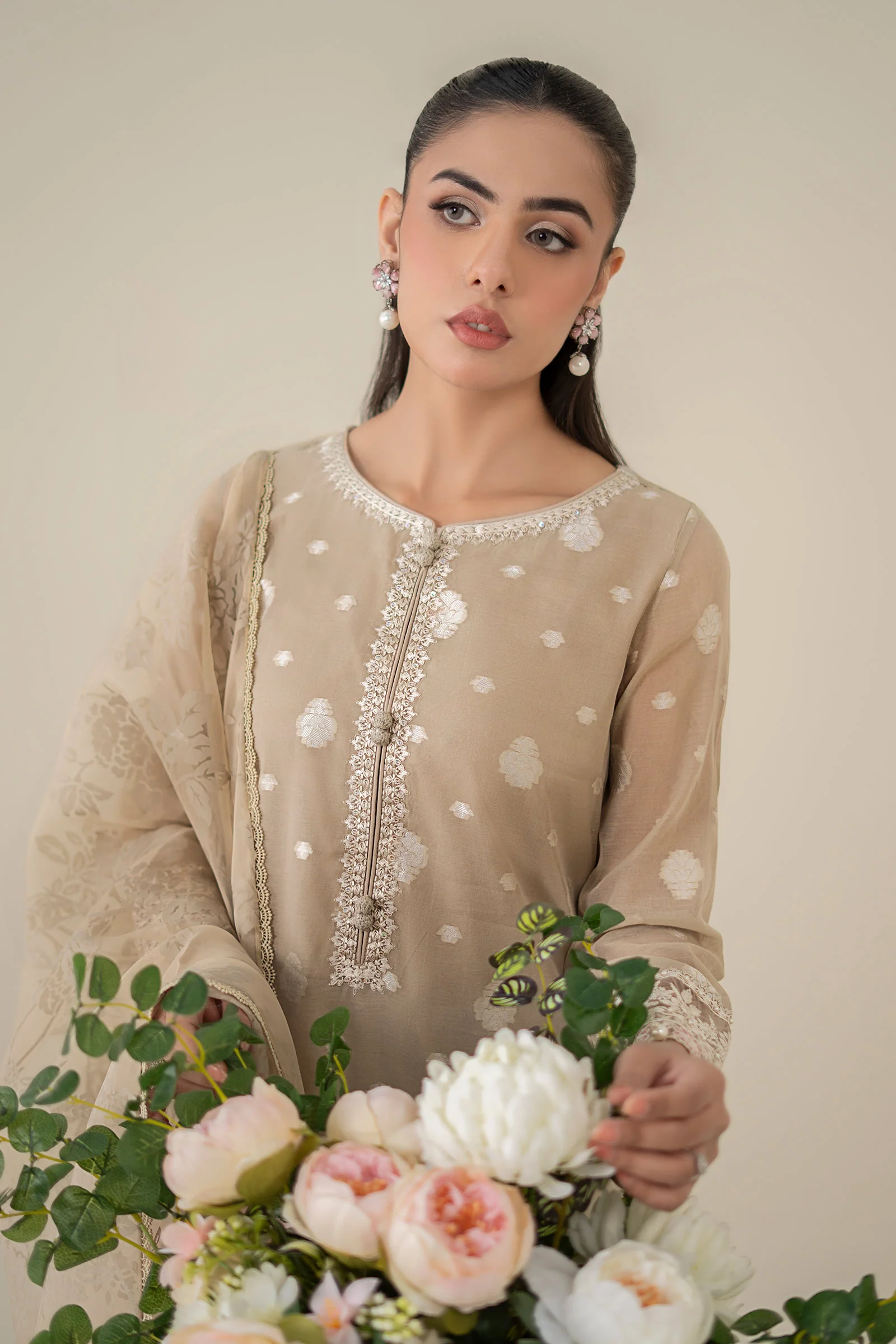 3 Piece Embroidered Paper Cotton Jacquard Suit - Image 2