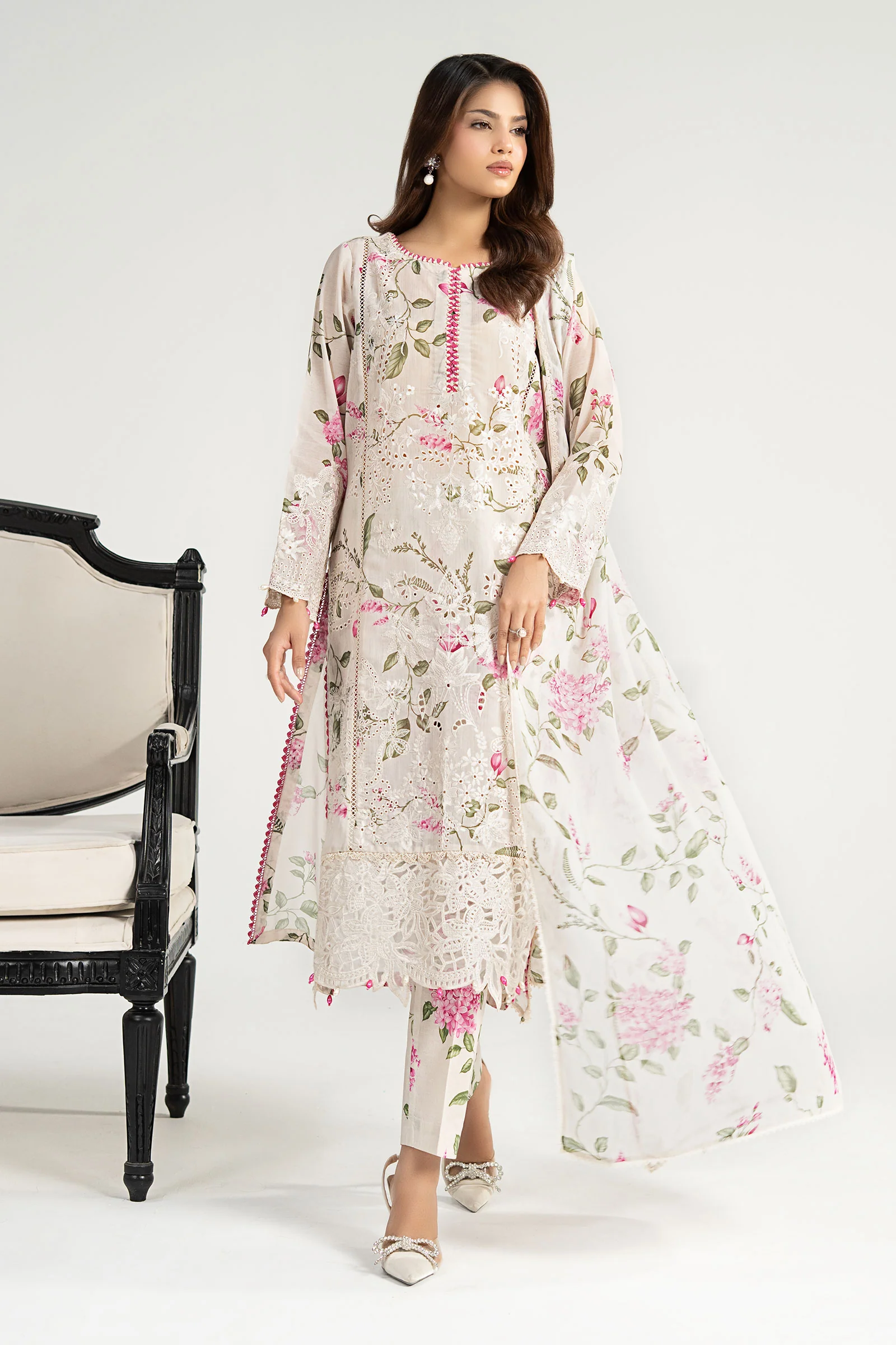 3 Piece Embroidered Paper Cotton Suit - Image 2