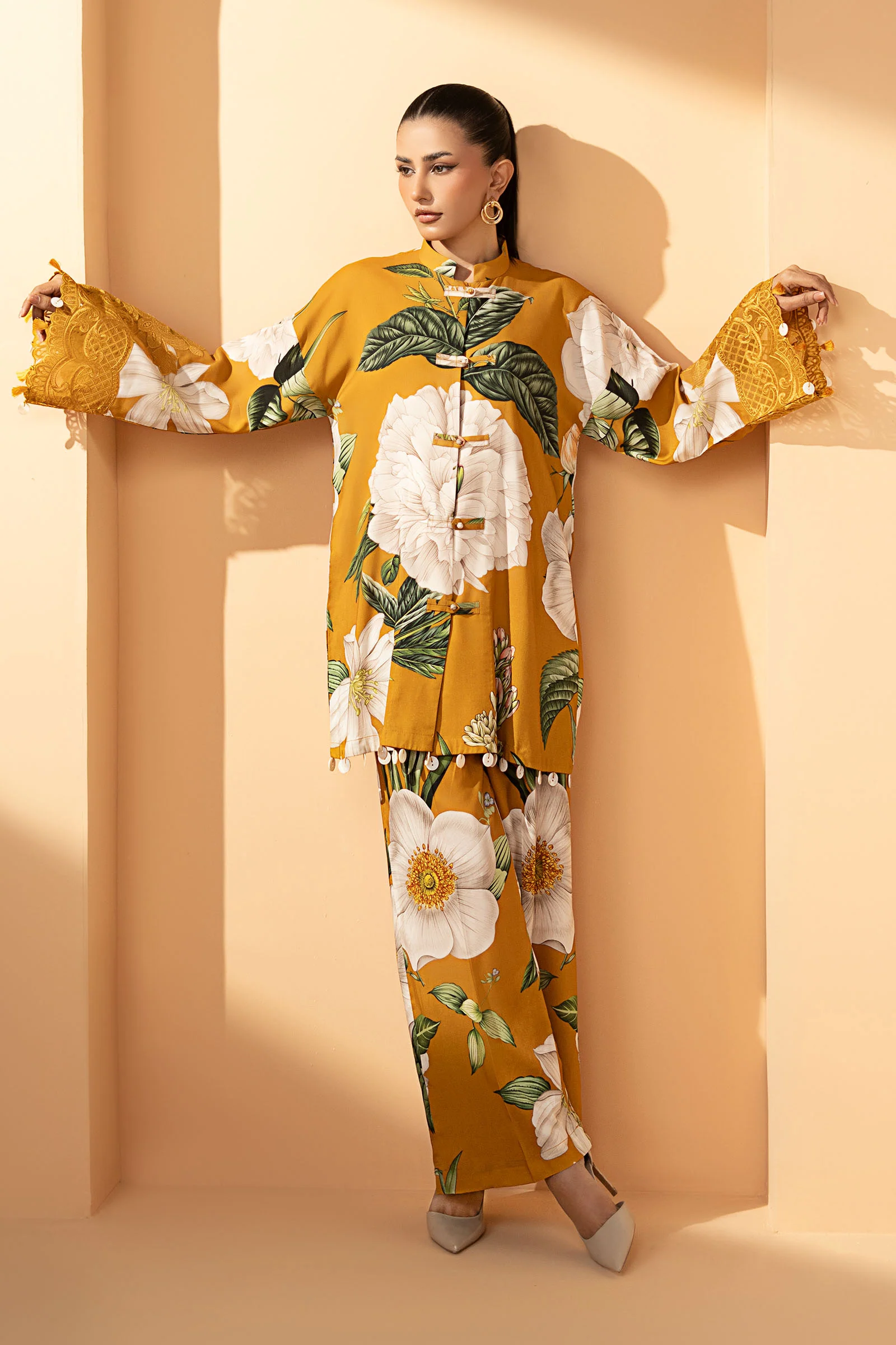 2 Piece Embroidered Arabic Lawn Suit - Image 6