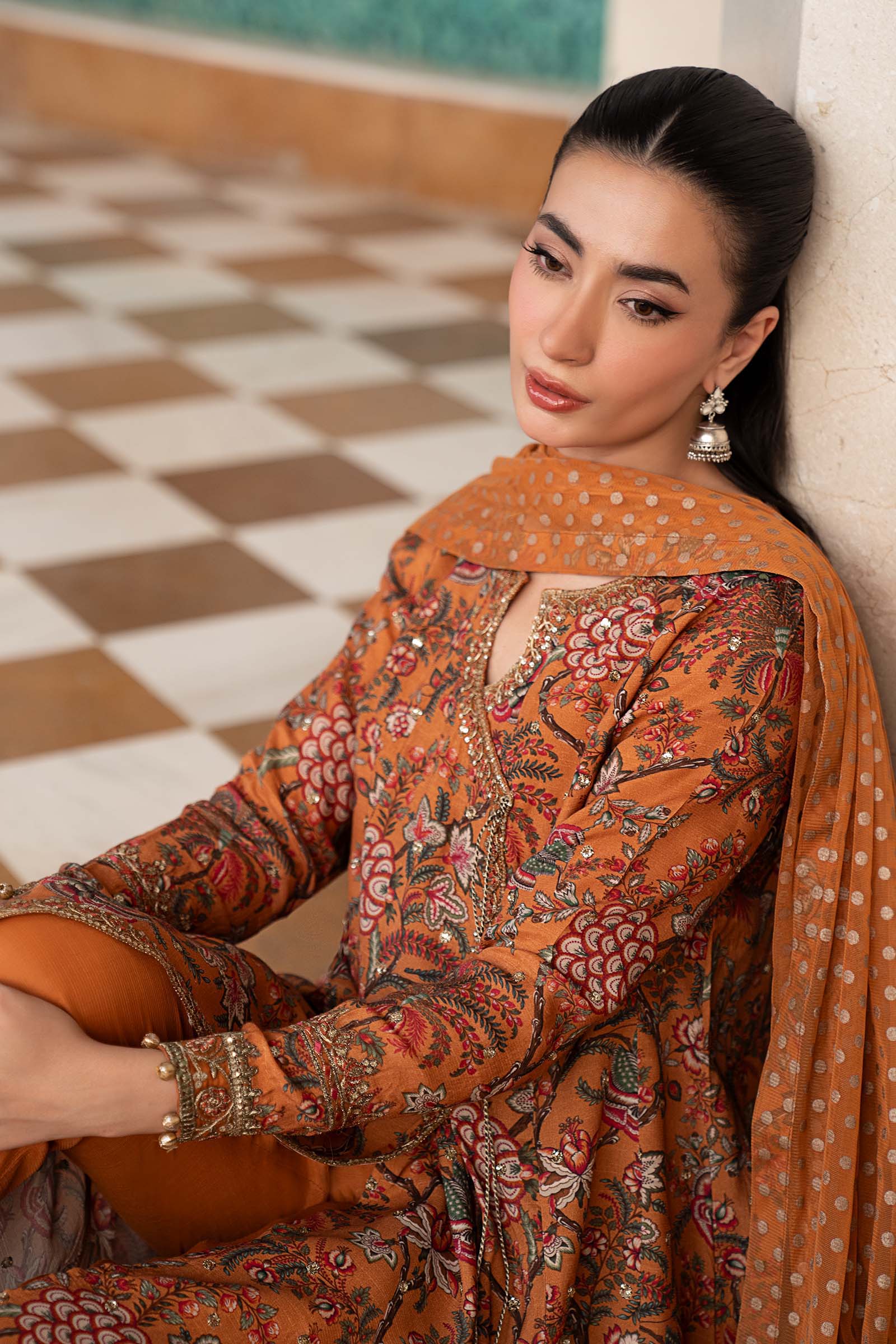 3 Piece Embroidered Raw Silk Suit - Image 3