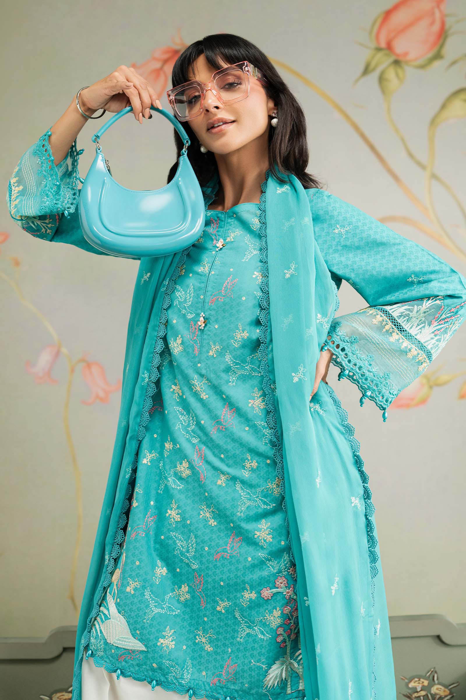 3 Piece Embroidered Dobby Lawn Suit - Image 6