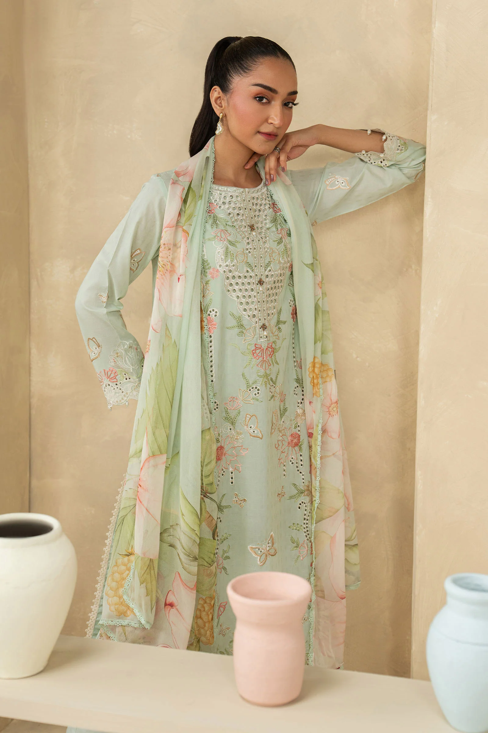3 Piece Embroidered Dobby Lawn Suit - Image 4