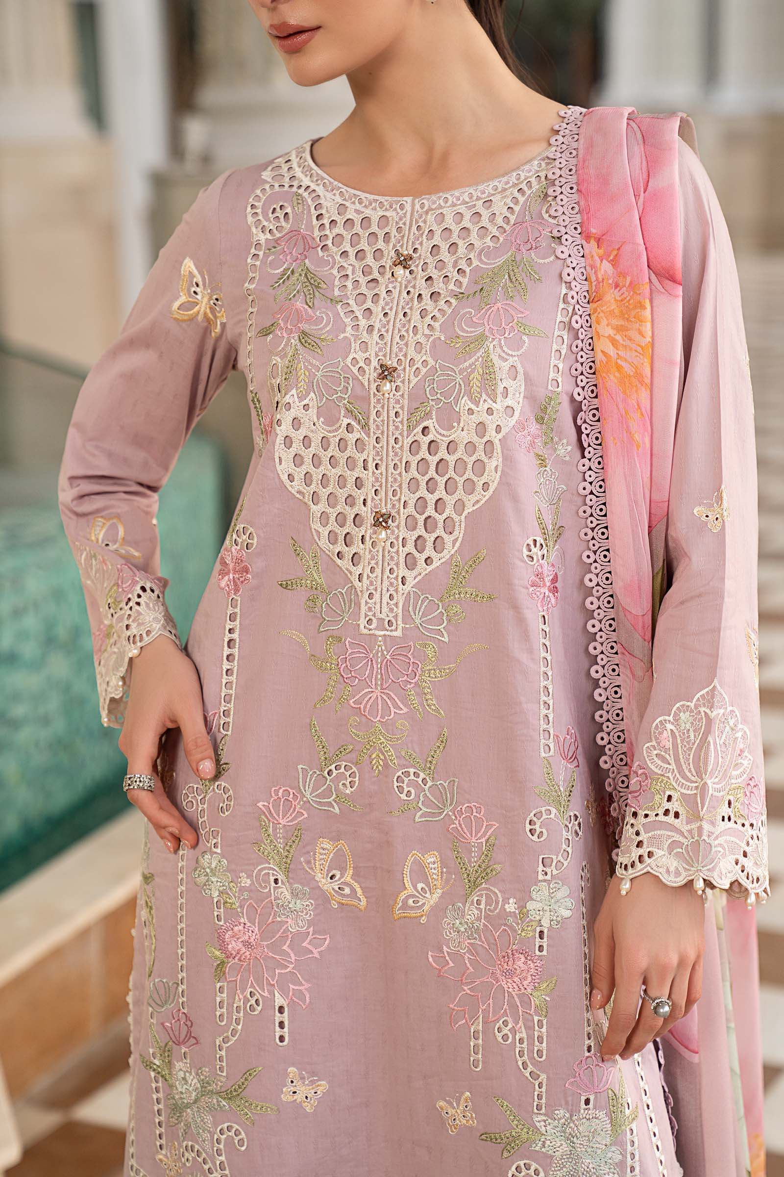 3 Piece Embroidered Dobby Lawn Suit - Image 3