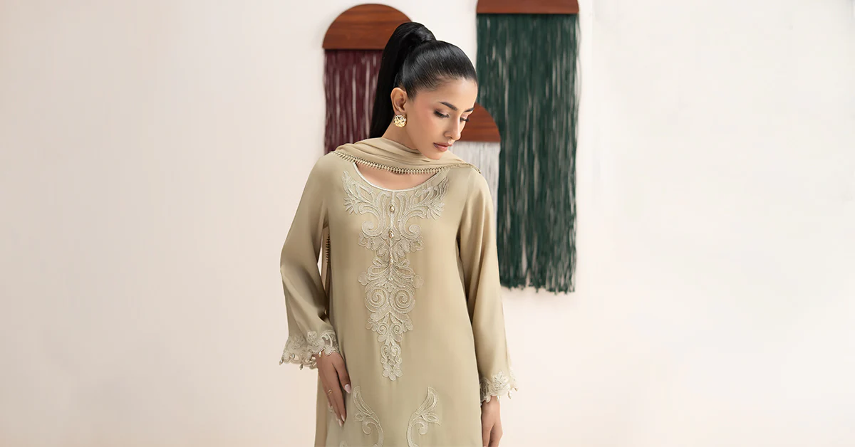 3 Piece Embroidered Raw Silk Suit - Image 9