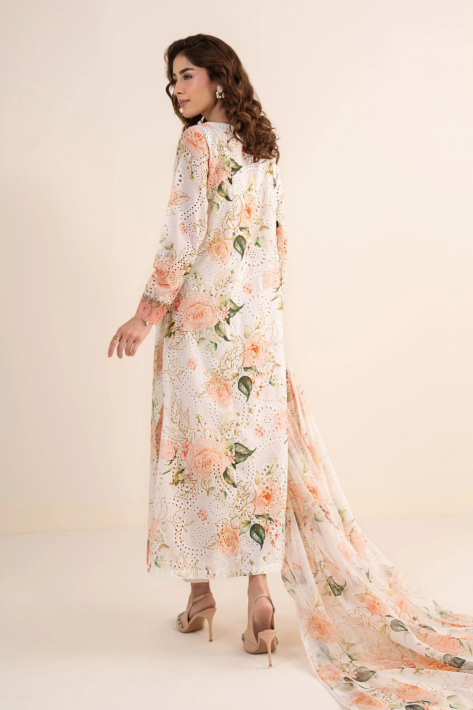 3 Piece Embroidered Lawn Suit - Image 16