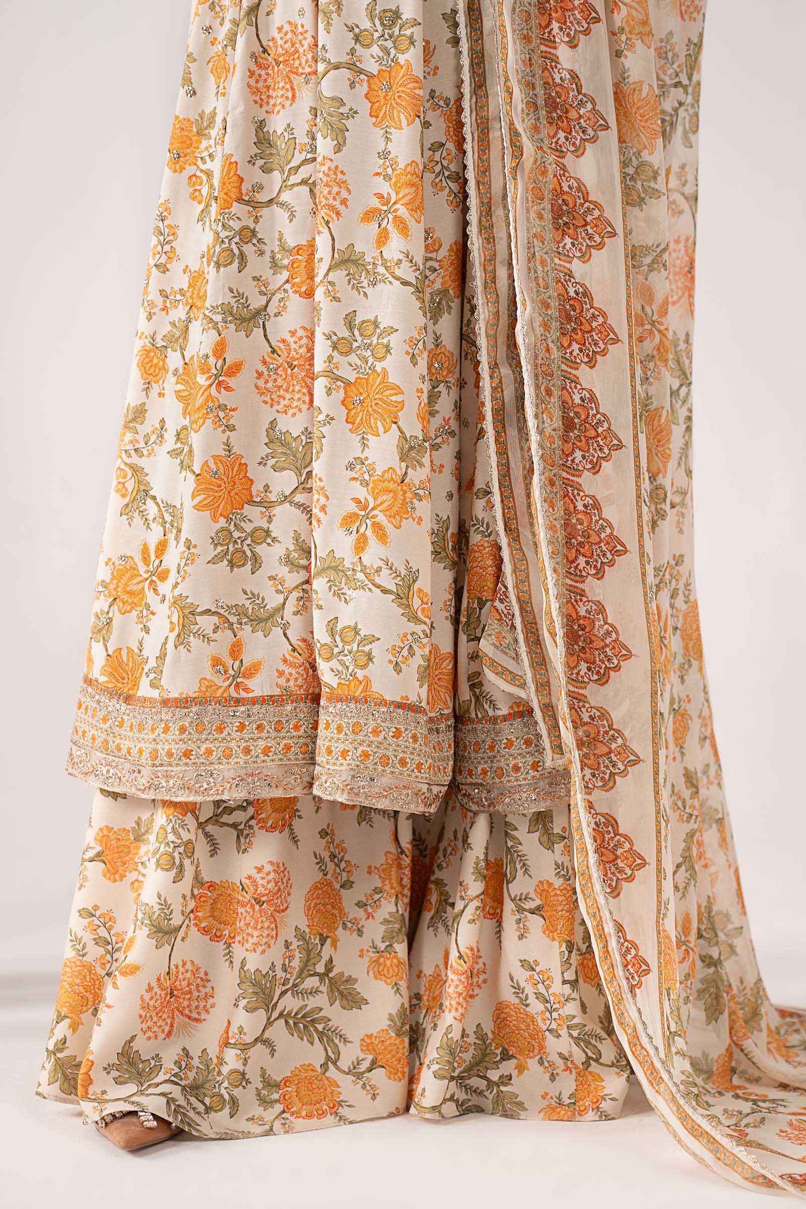 3 Piece Embroidered Lawn Suit - Image 7
