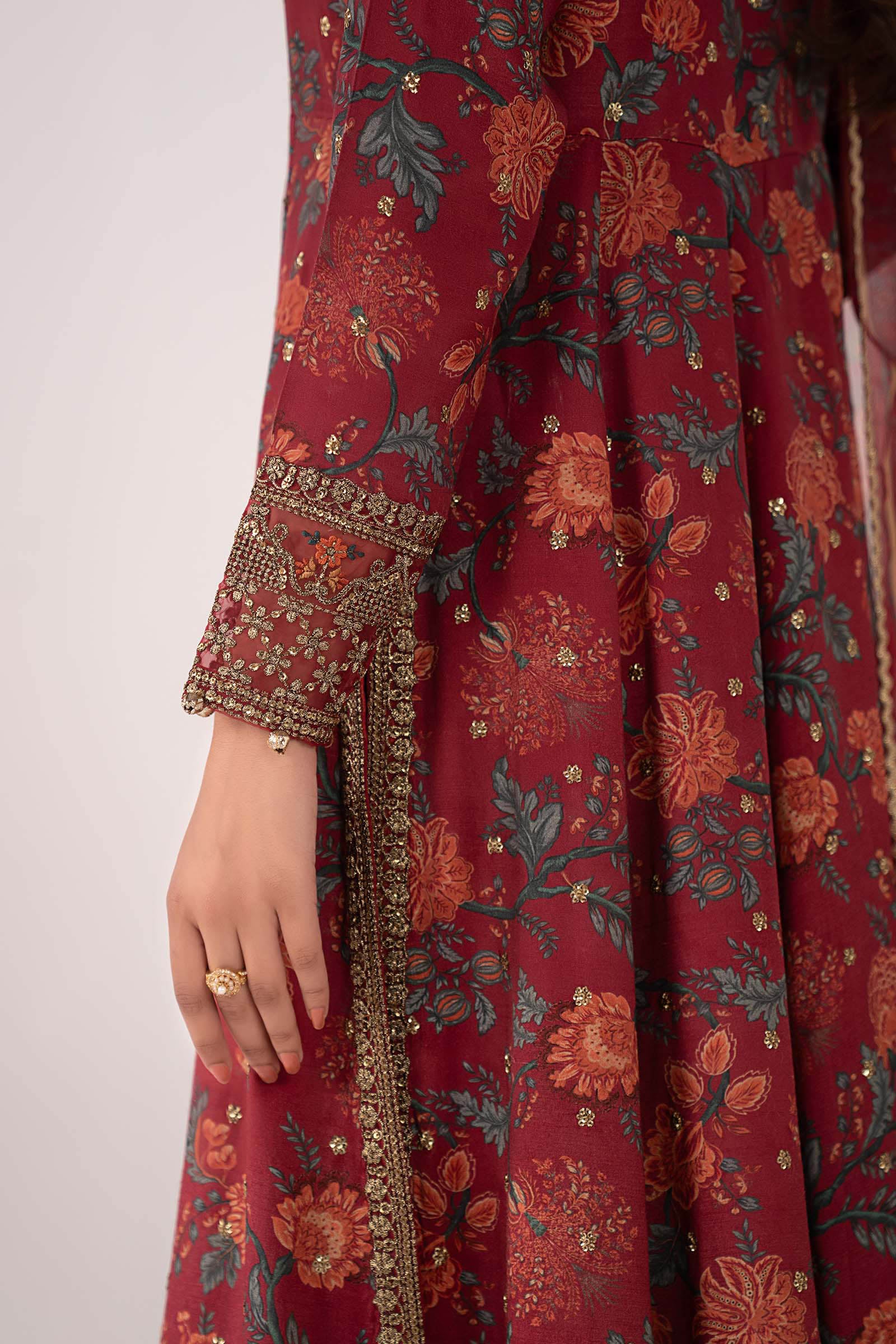 3 Piece Embroidered Lawn Suit - Image 6