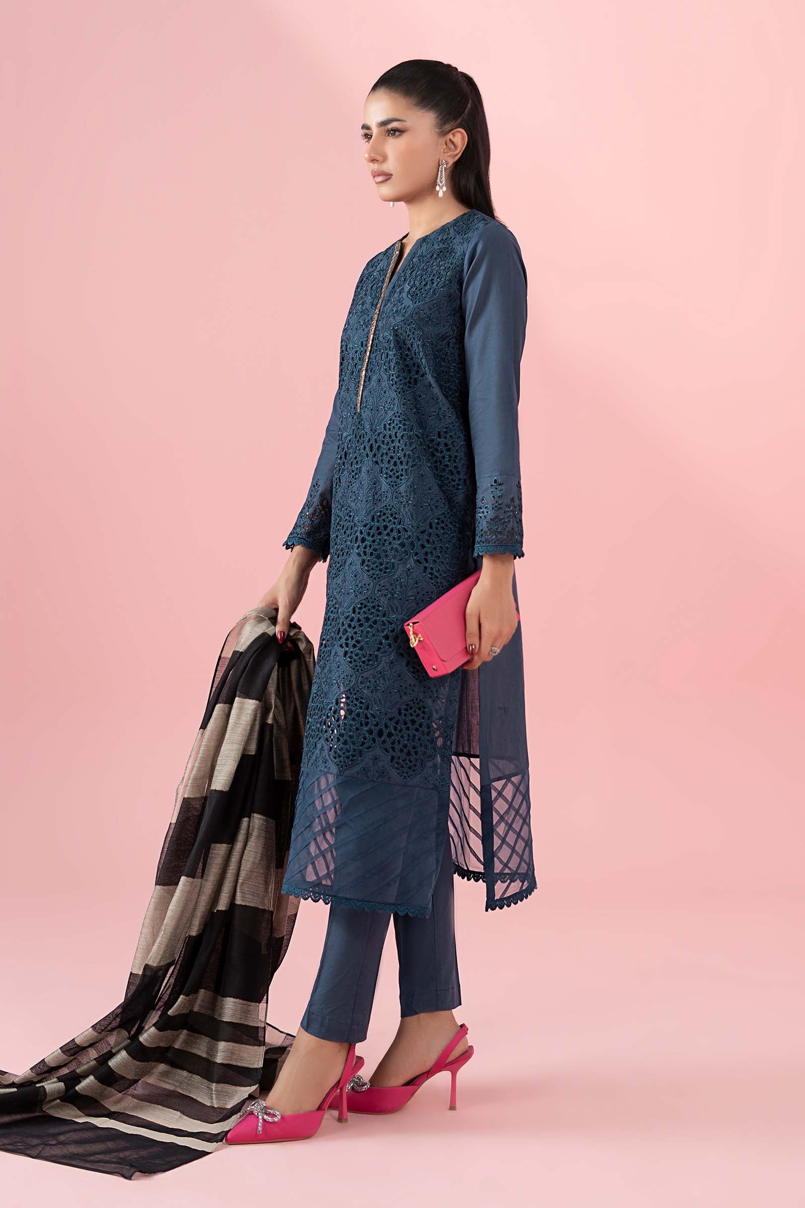3 Piece Printed Lawn Suit - Image 6