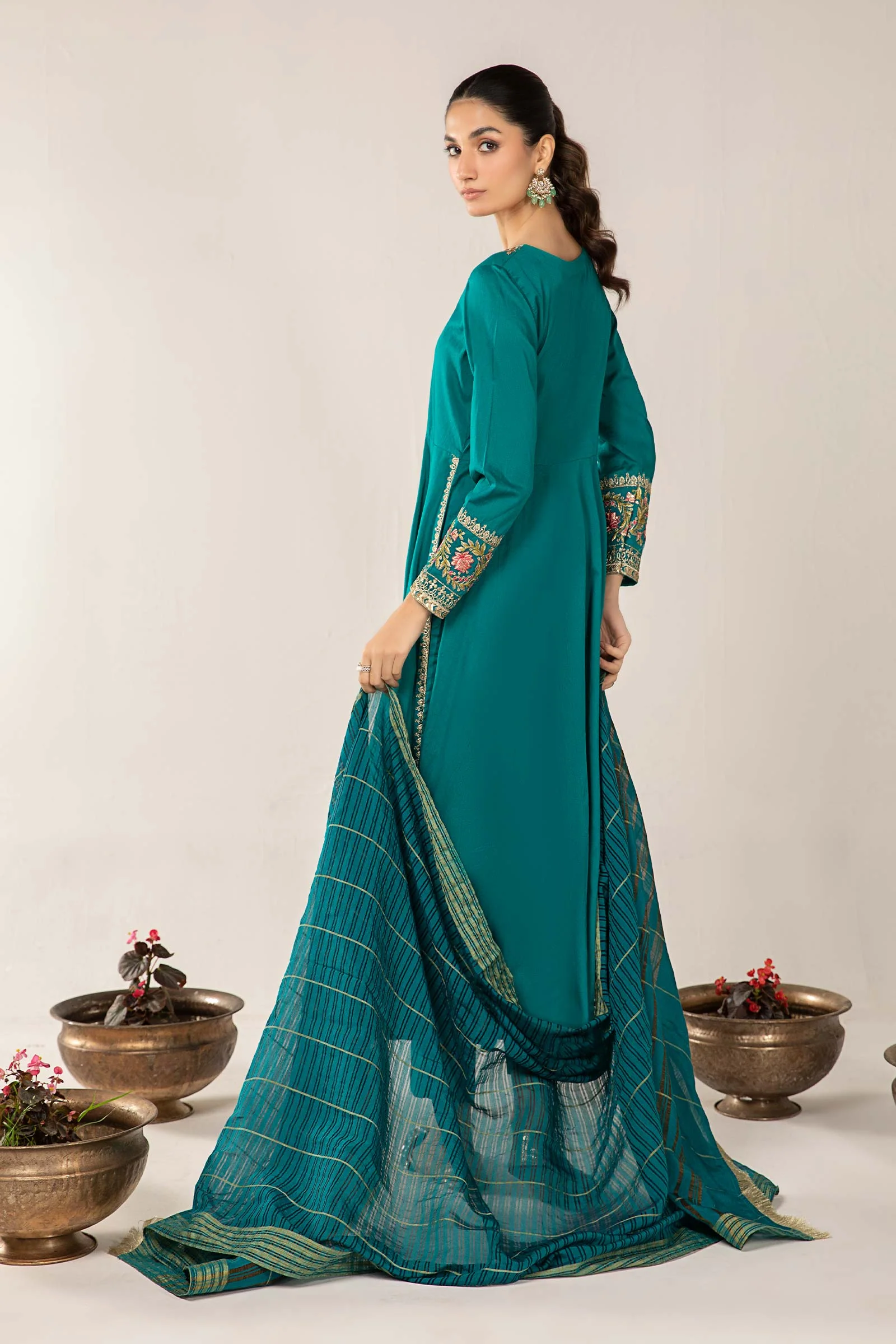 3 Piece Dyed Lawn Suit - Image 6