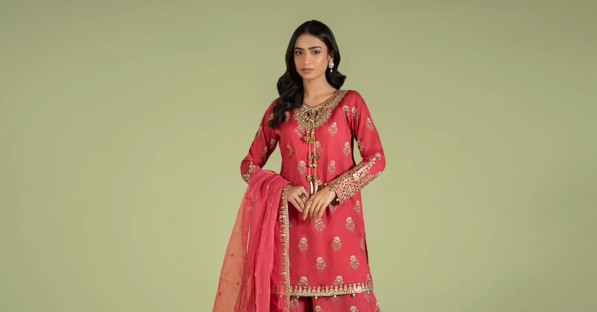 3 Piece Printed Lawn Suit - Image 9
