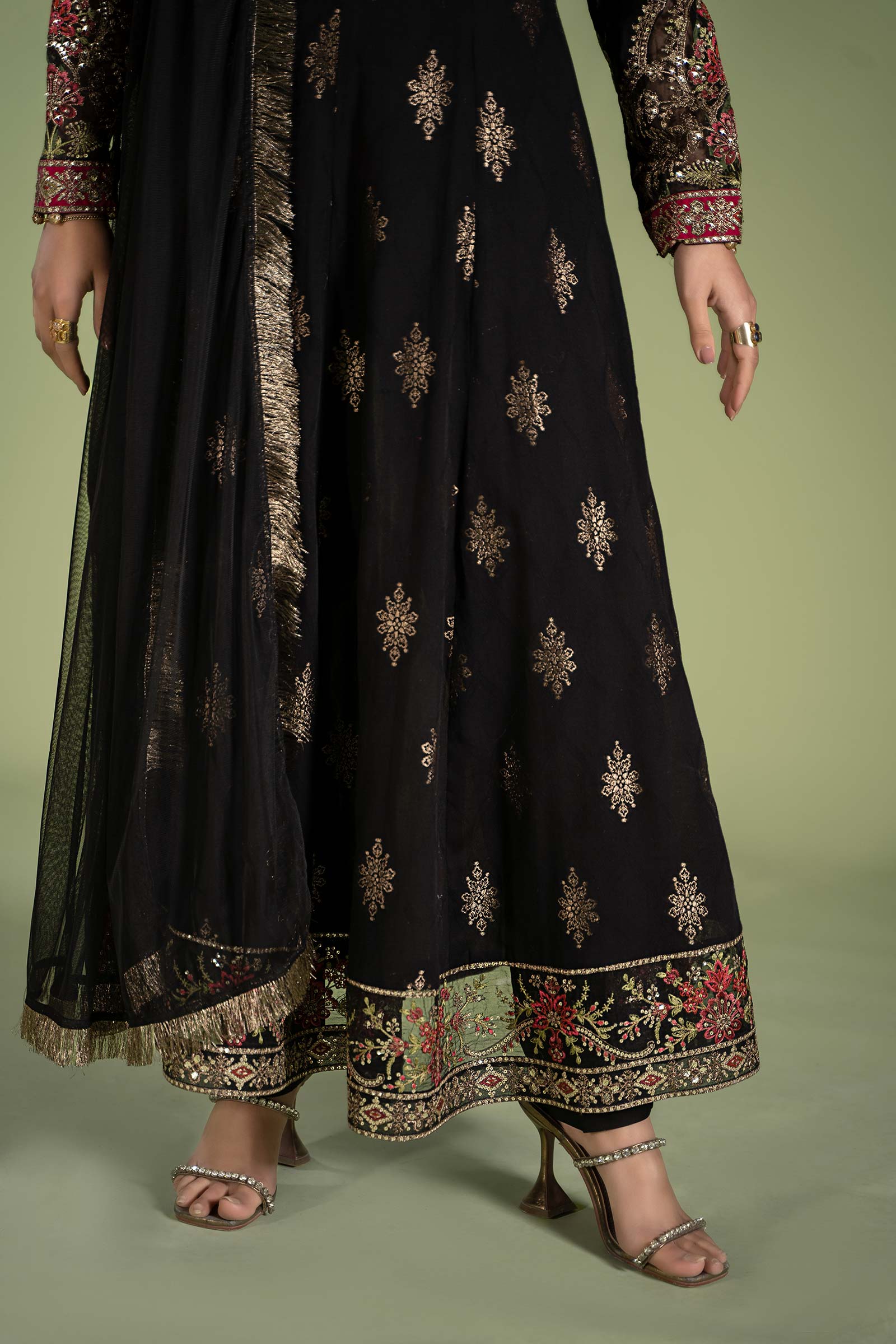 3 Piece Printed Jacquard Suit - Image 4