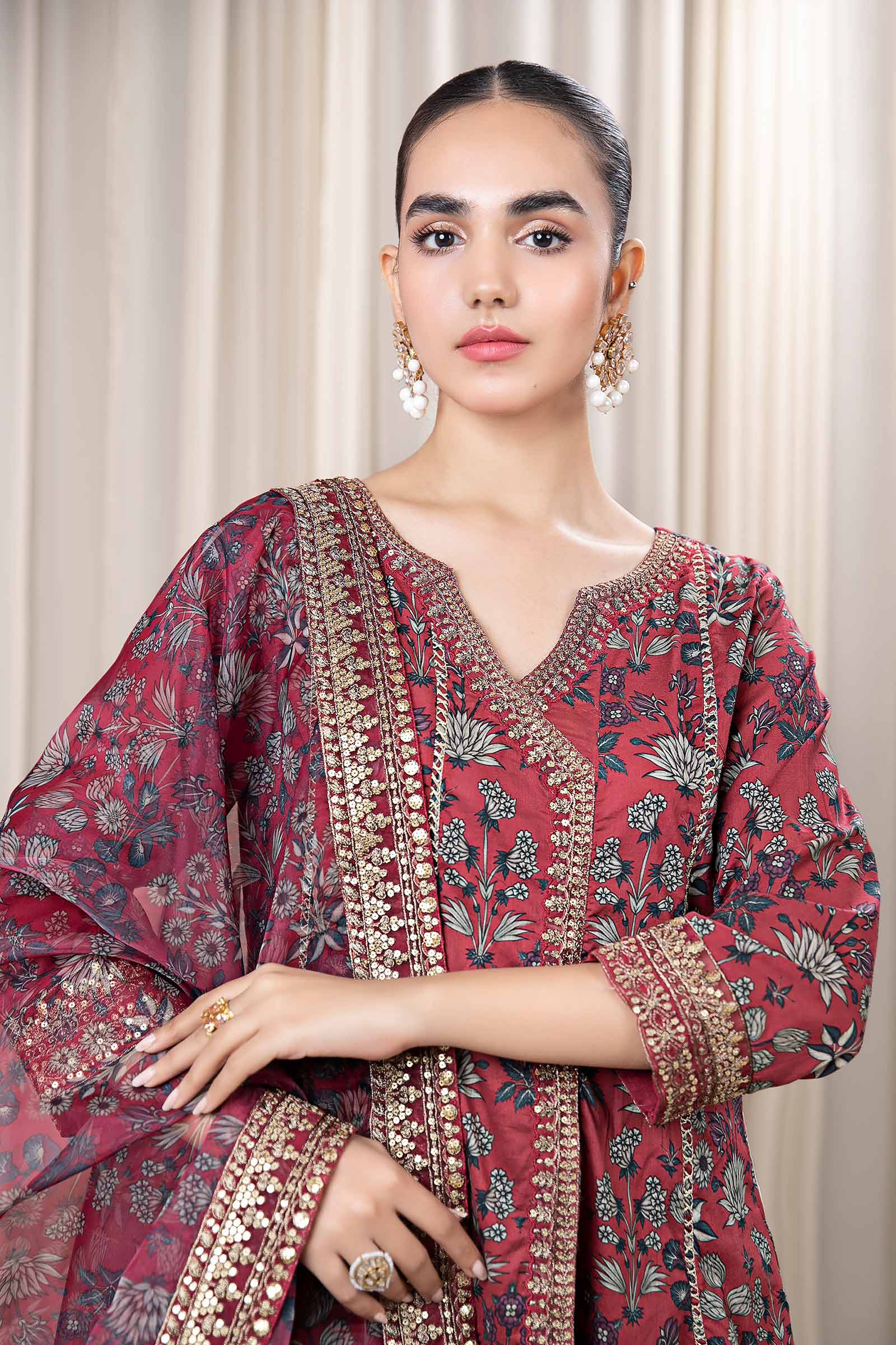 3 Piece Printed Lawn Suit - Image 3