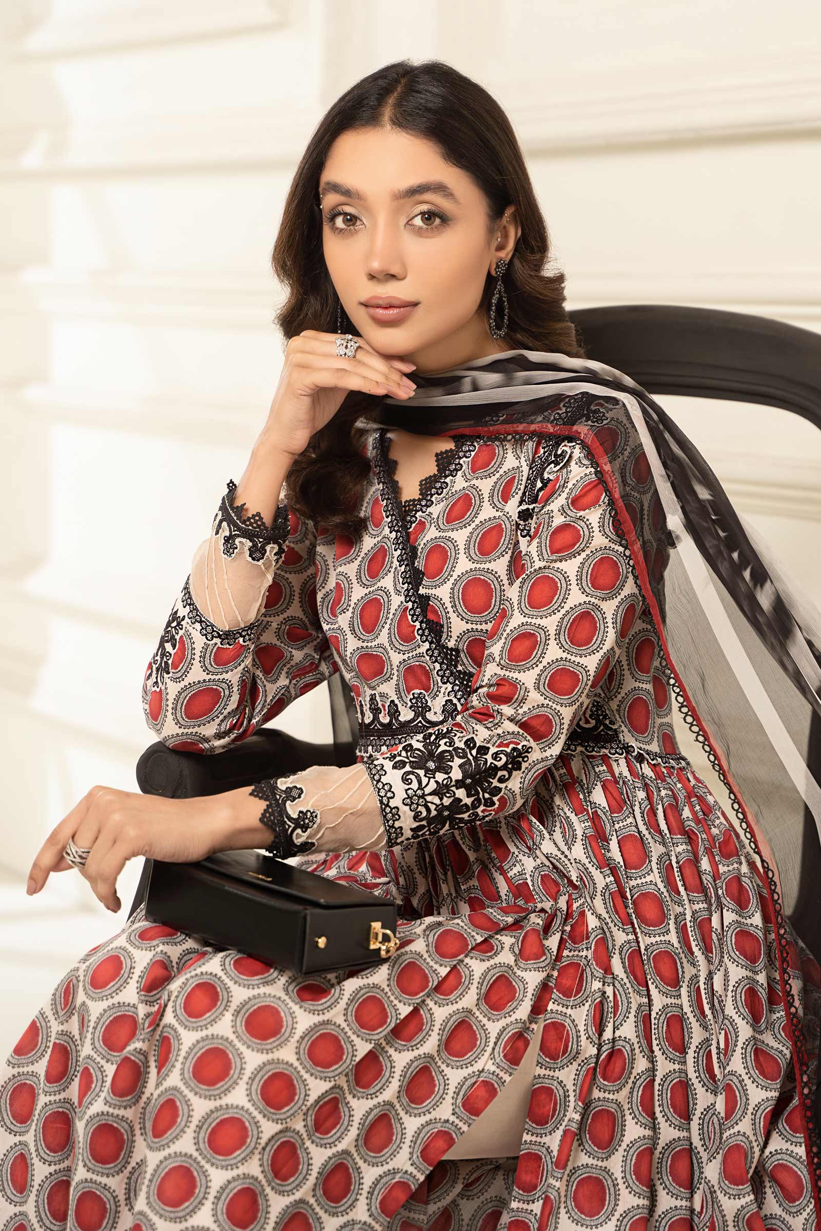 3 Piece Printed Lawn Suit - Image 6