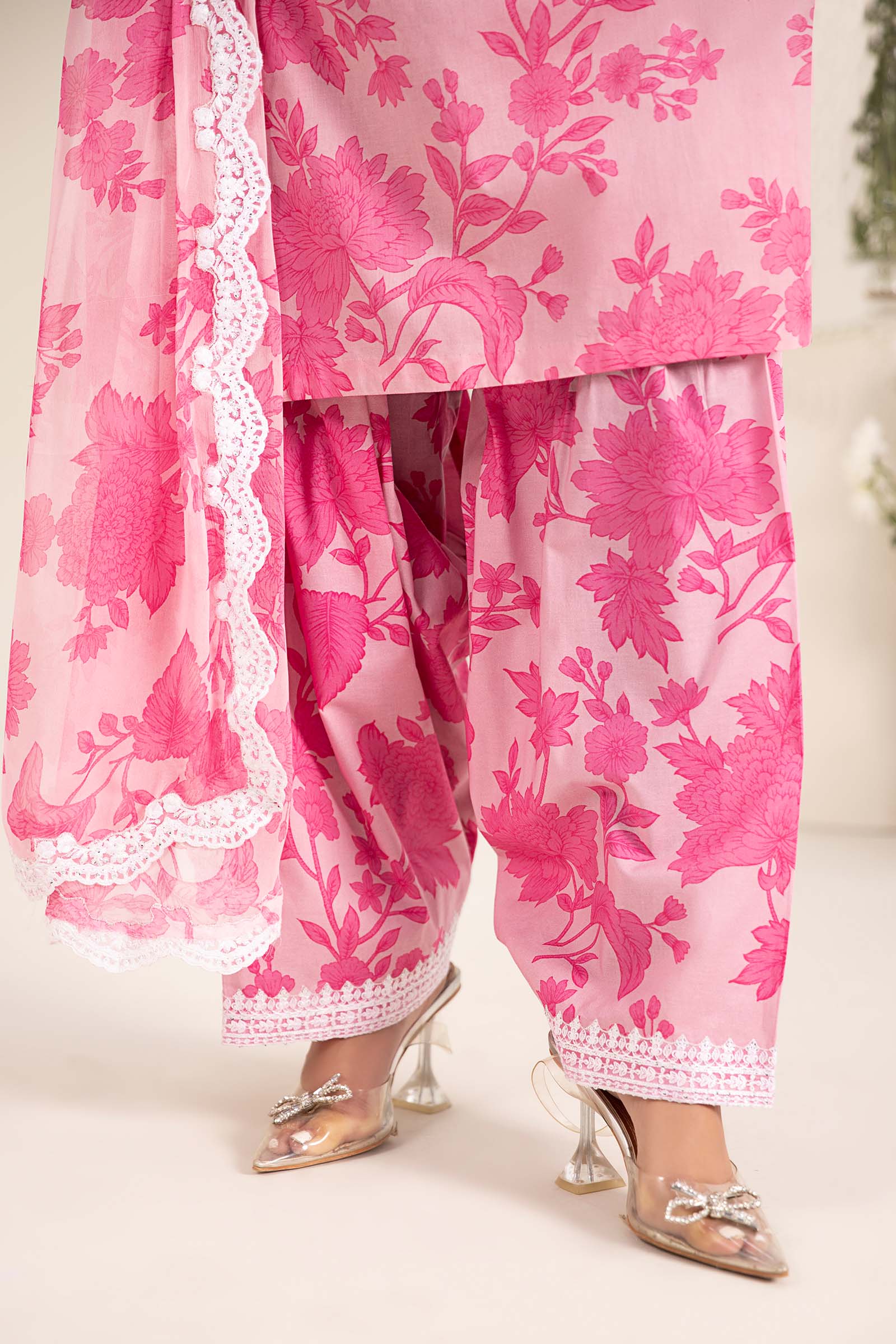 3 Piece Printed Lawn Suit - Image 10