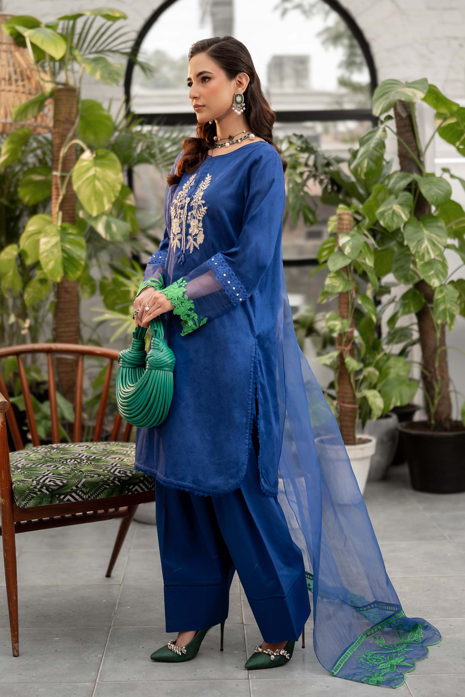 3 Piece Embroidered Self Jacquard Lawn Suit - Image 4