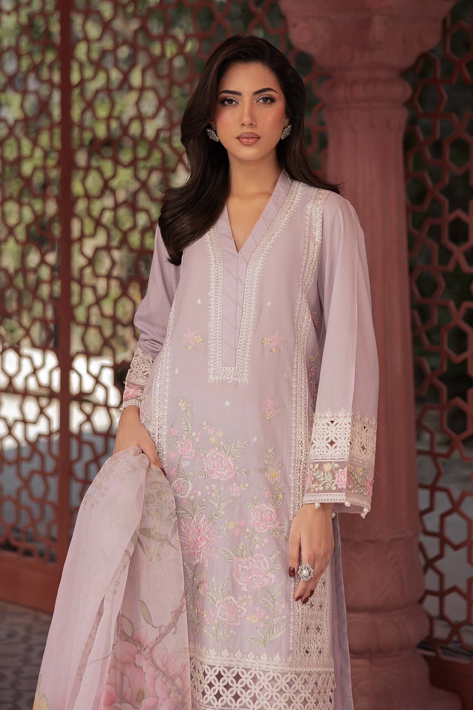3 Piece Embroidered Dobby Lawn Suit - Image 3