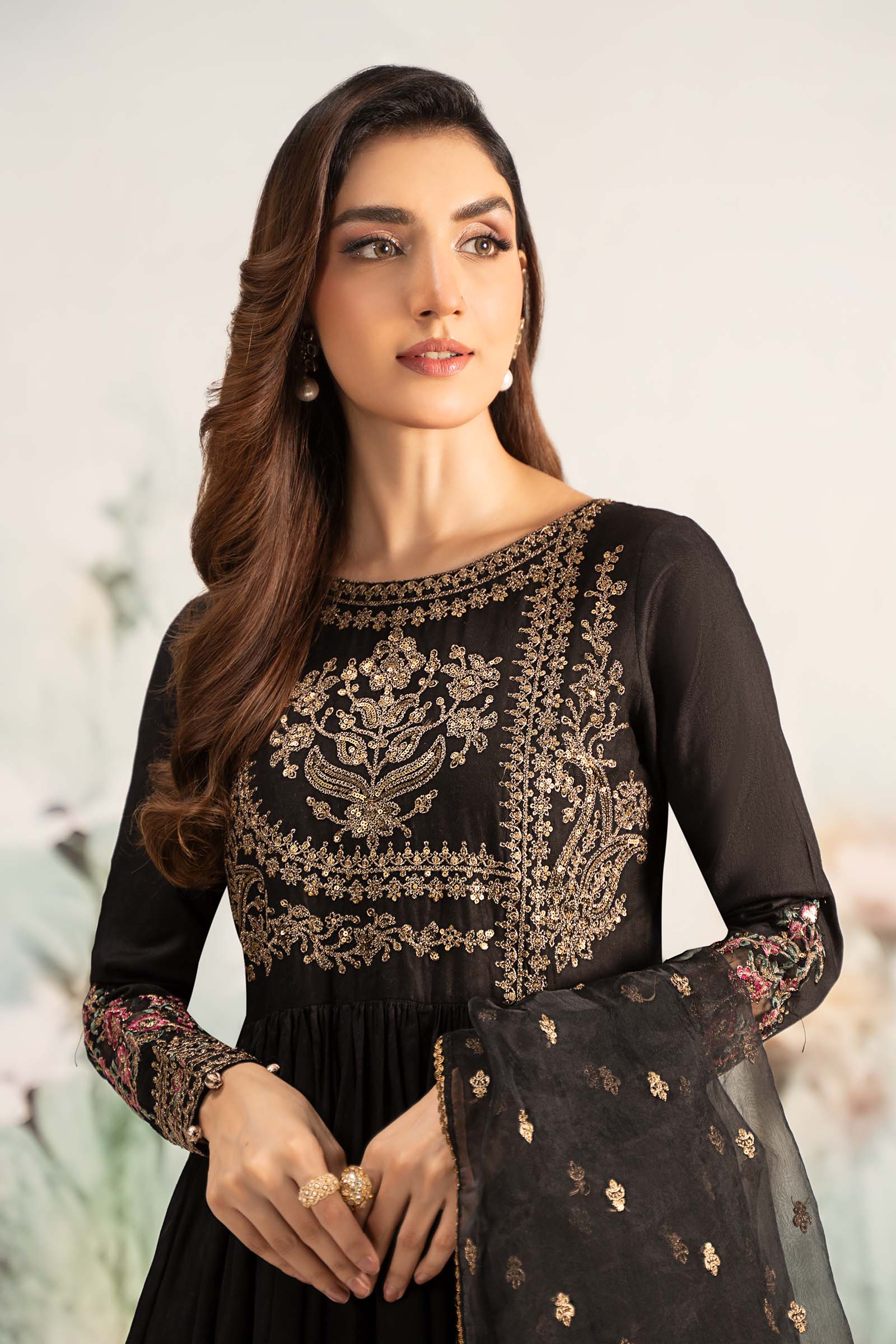 3 Piece Embroidered Self Jacquard Lawn Suit - Image 3