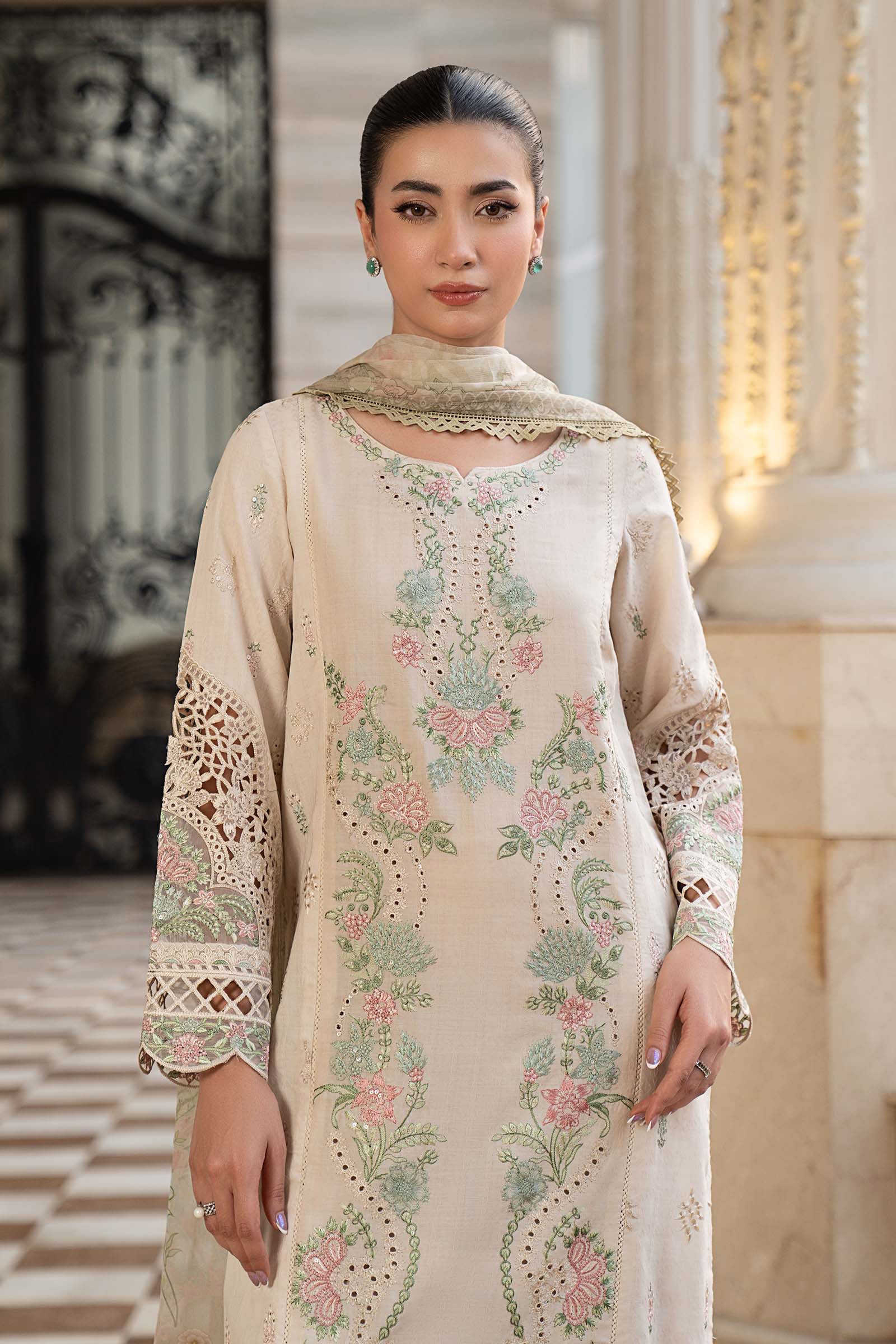 3 Piece Embroidered Self Jacquard Lawn Suit - Image 2
