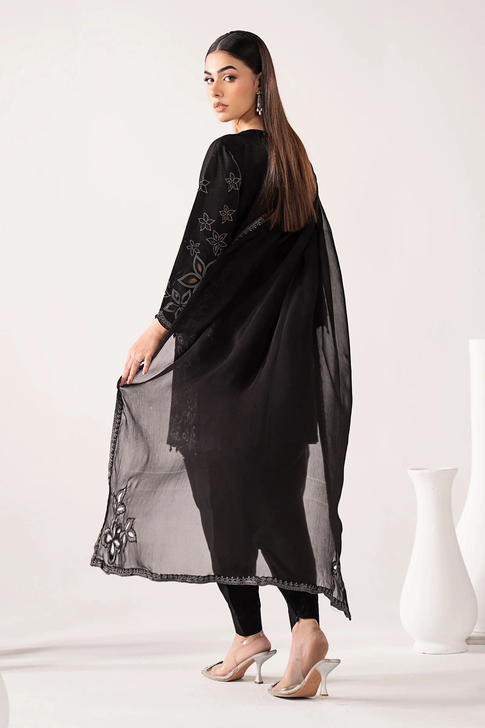 3 Piece Embroidered Dobby Lawn Suit - Image 6