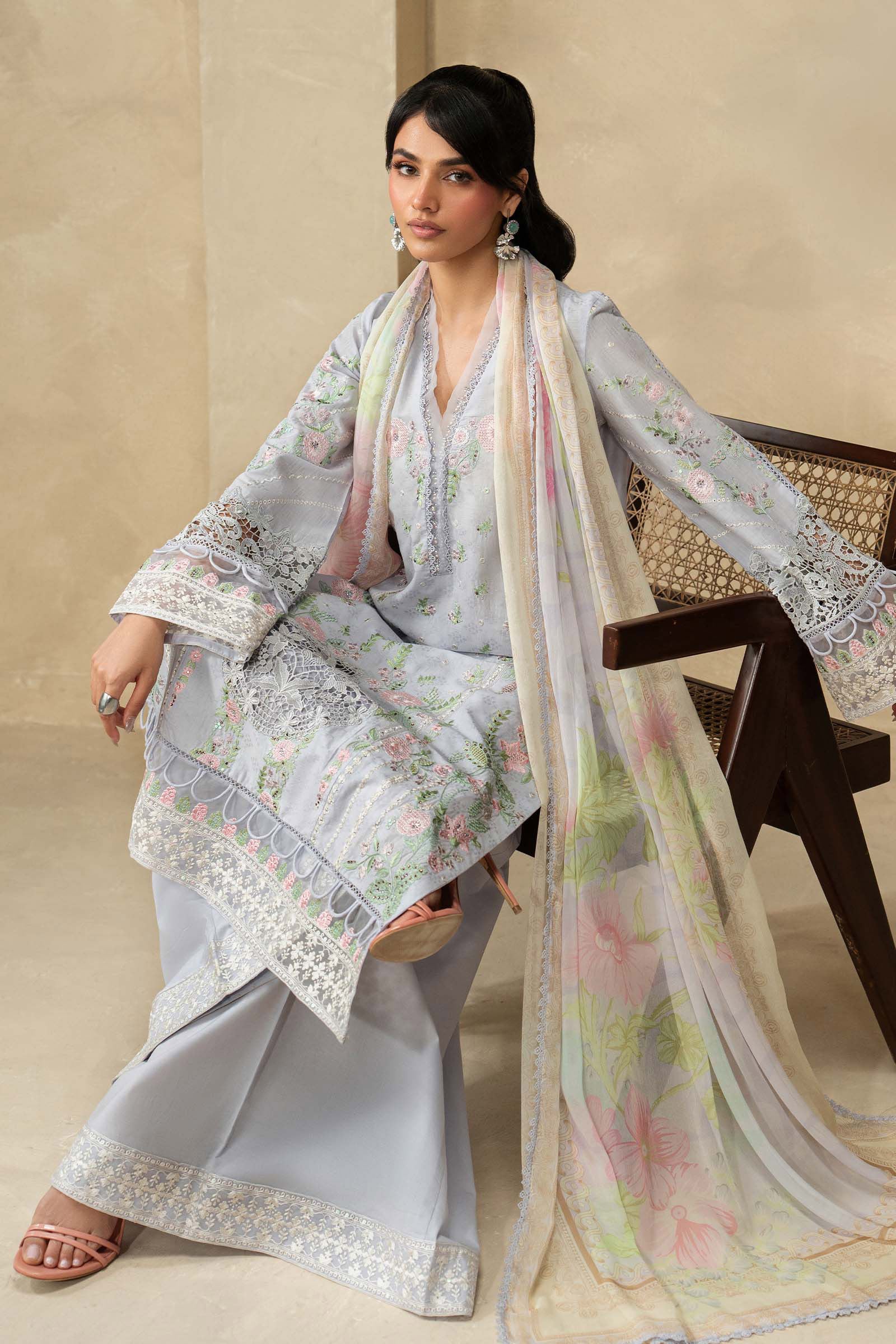 3 Piece Embroidered Dobby Lawn Suit - Image 2
