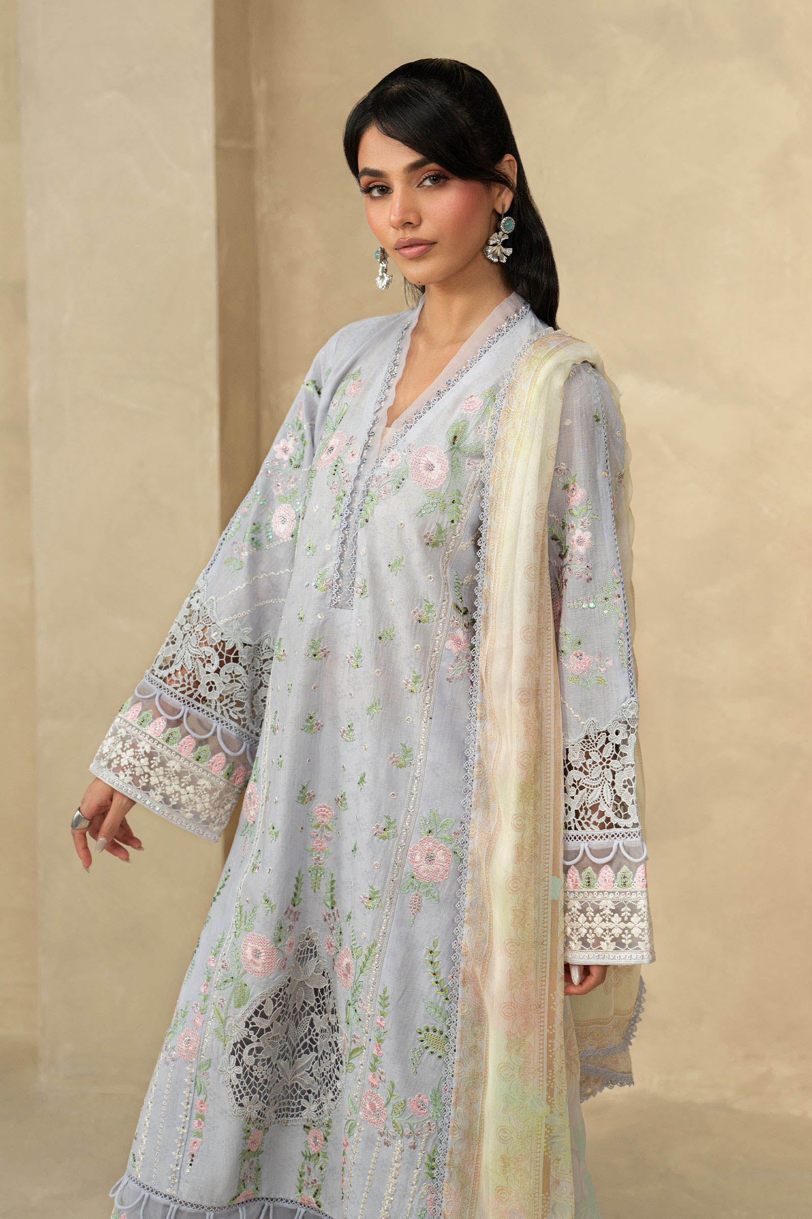 3 Piece Embroidered Dobby Lawn Suit - Image 5