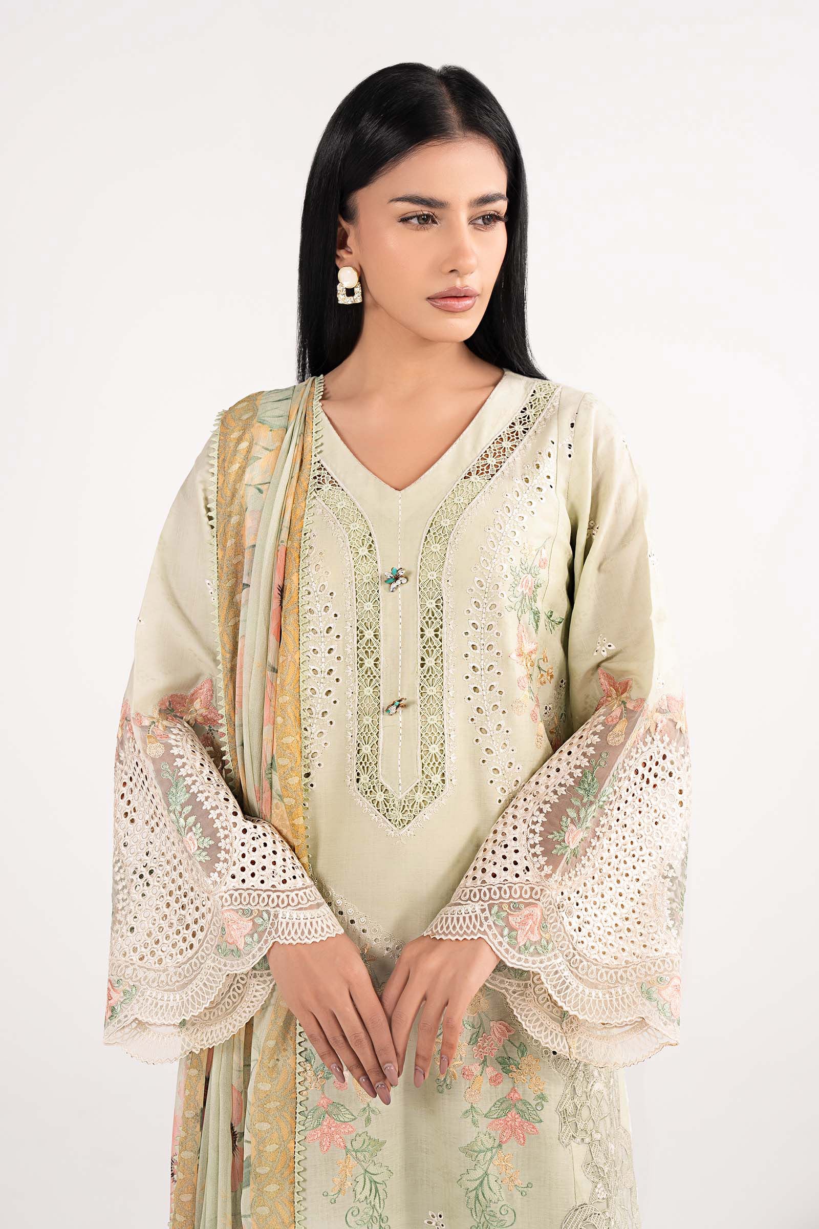 3 Piece Embroidered Dobby Lawn Suit - Image 3