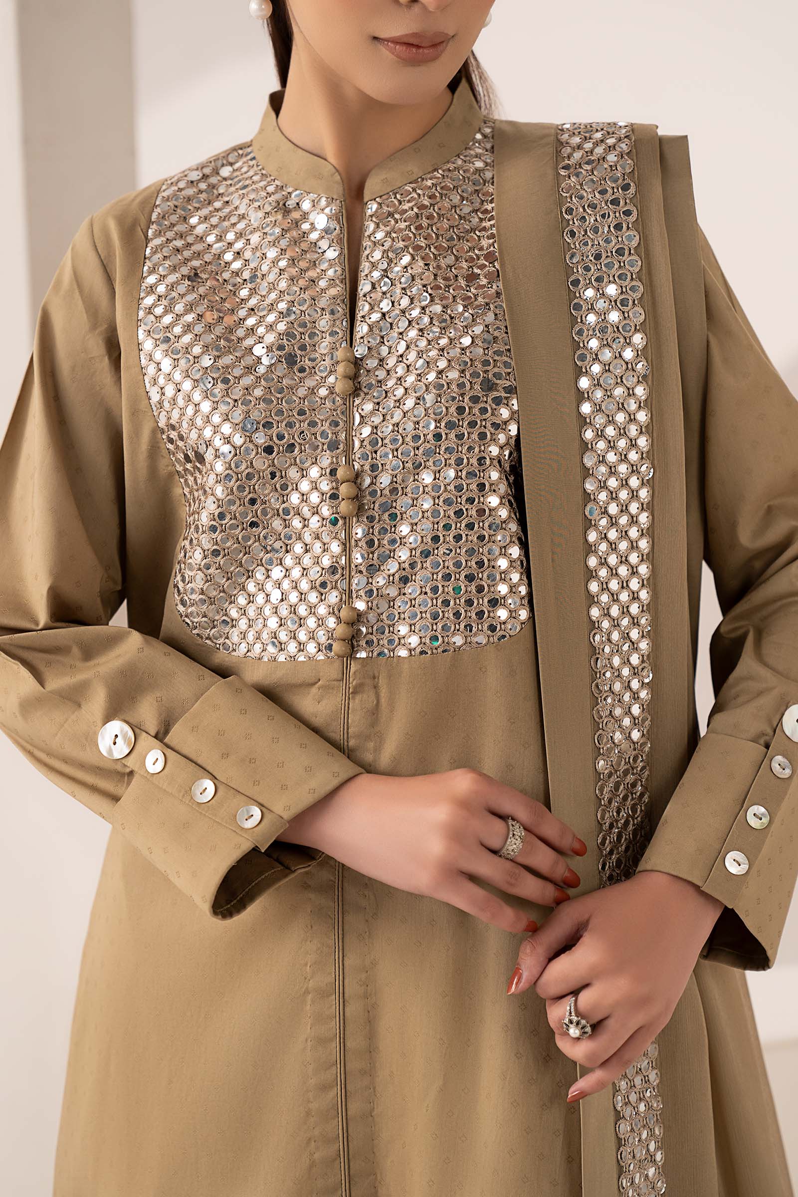 3 Piece Embroidered Dobby Lawn Suit - Image 3