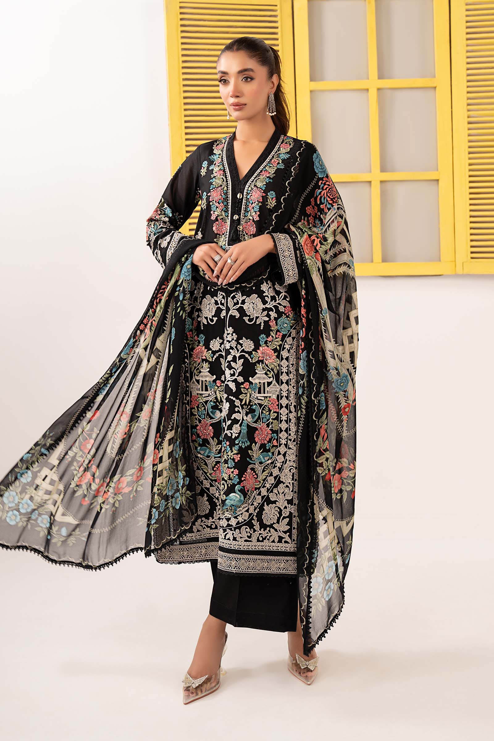 3 Piece Embroidered Lawn Suit - Image 7