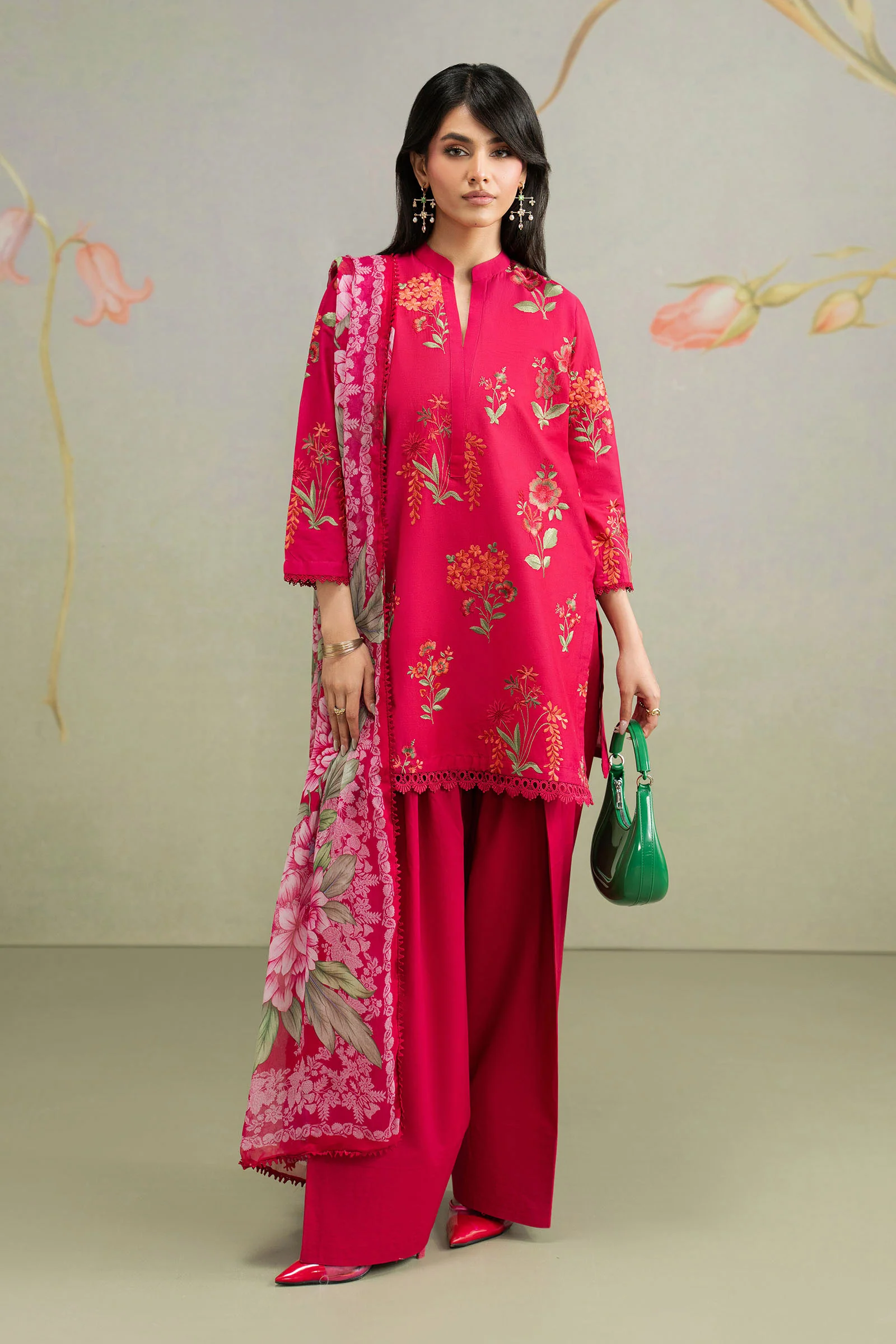 3 Piece Embroidered Lawn Suit - Image 5