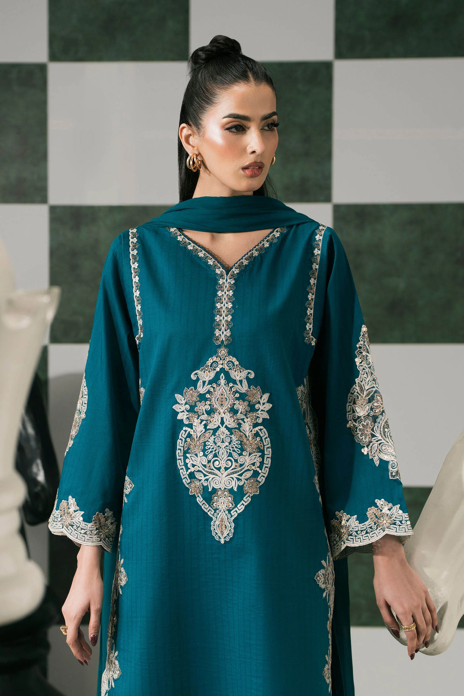 3 Piece Embroidered Dobby Lawn Suit - Image 3