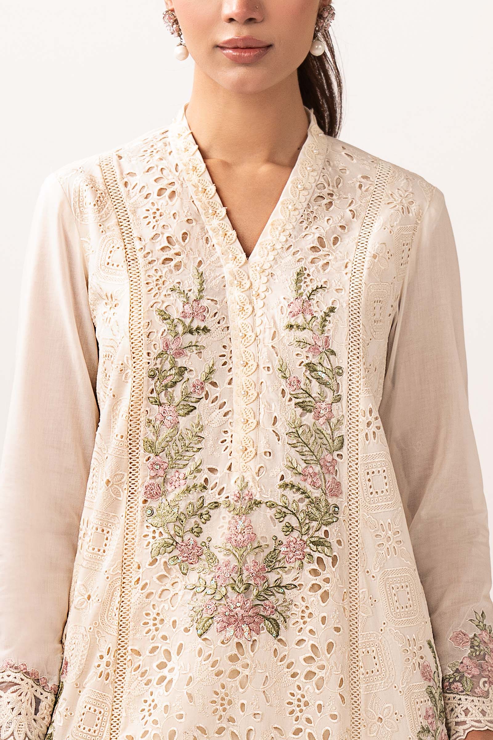 3 Piece Embroidered Lawn Suit - Image 2