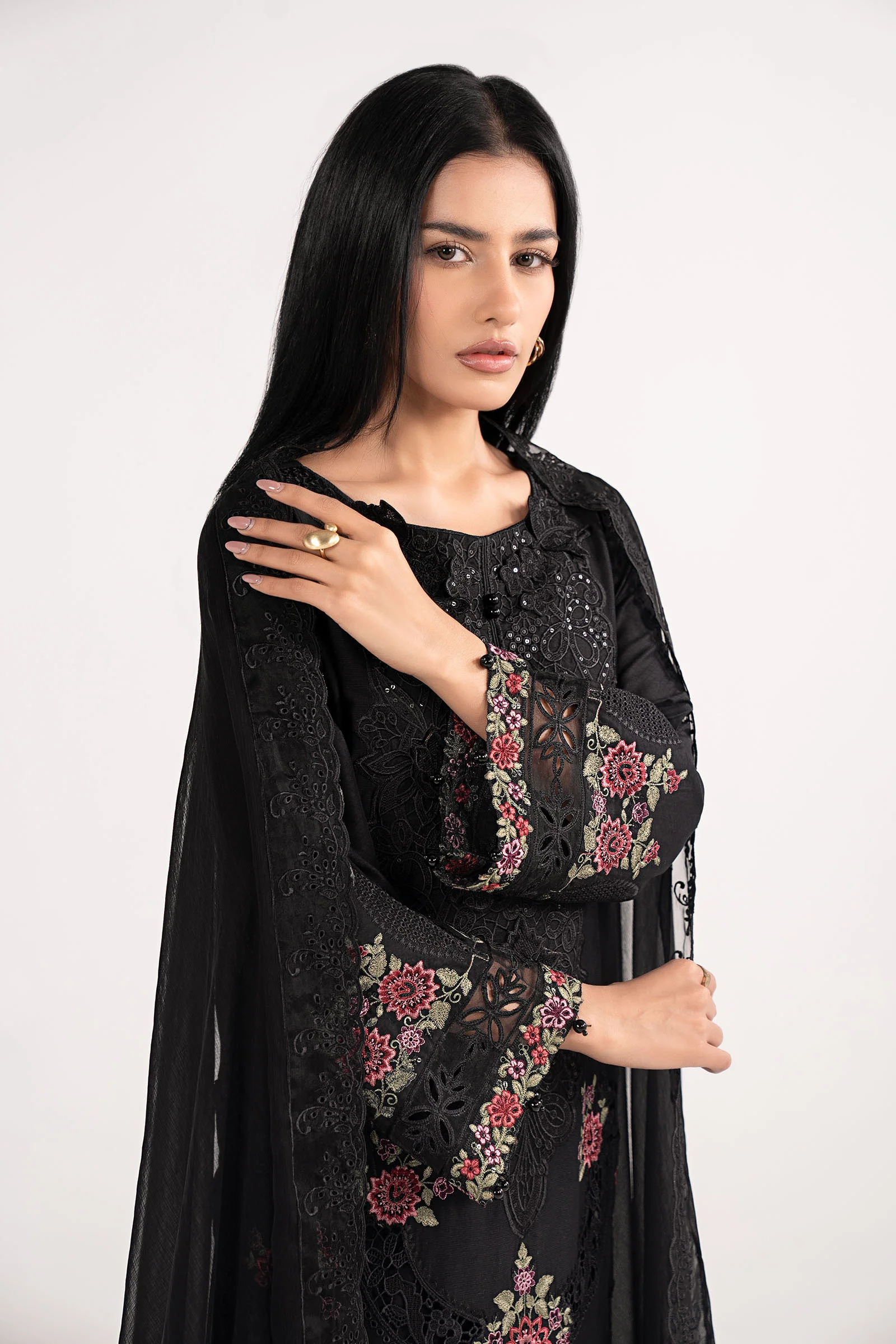 3 Piece Embroidered Dobby Lawn Suit - Image 3