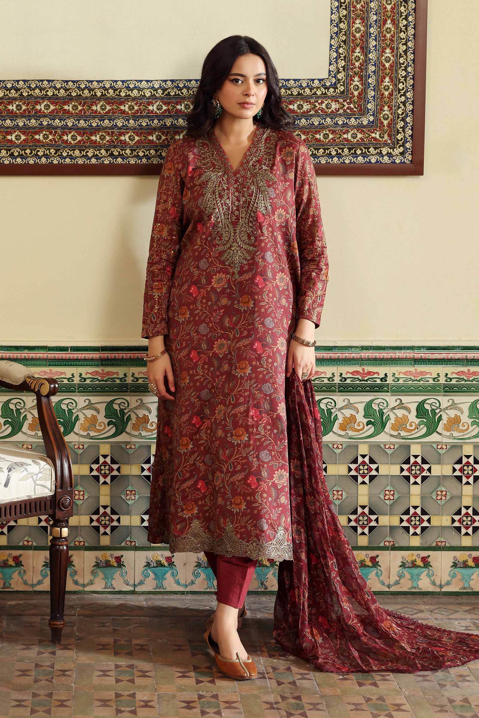 3 Piece Embroidered Dobby Lawn Suit - Image 5